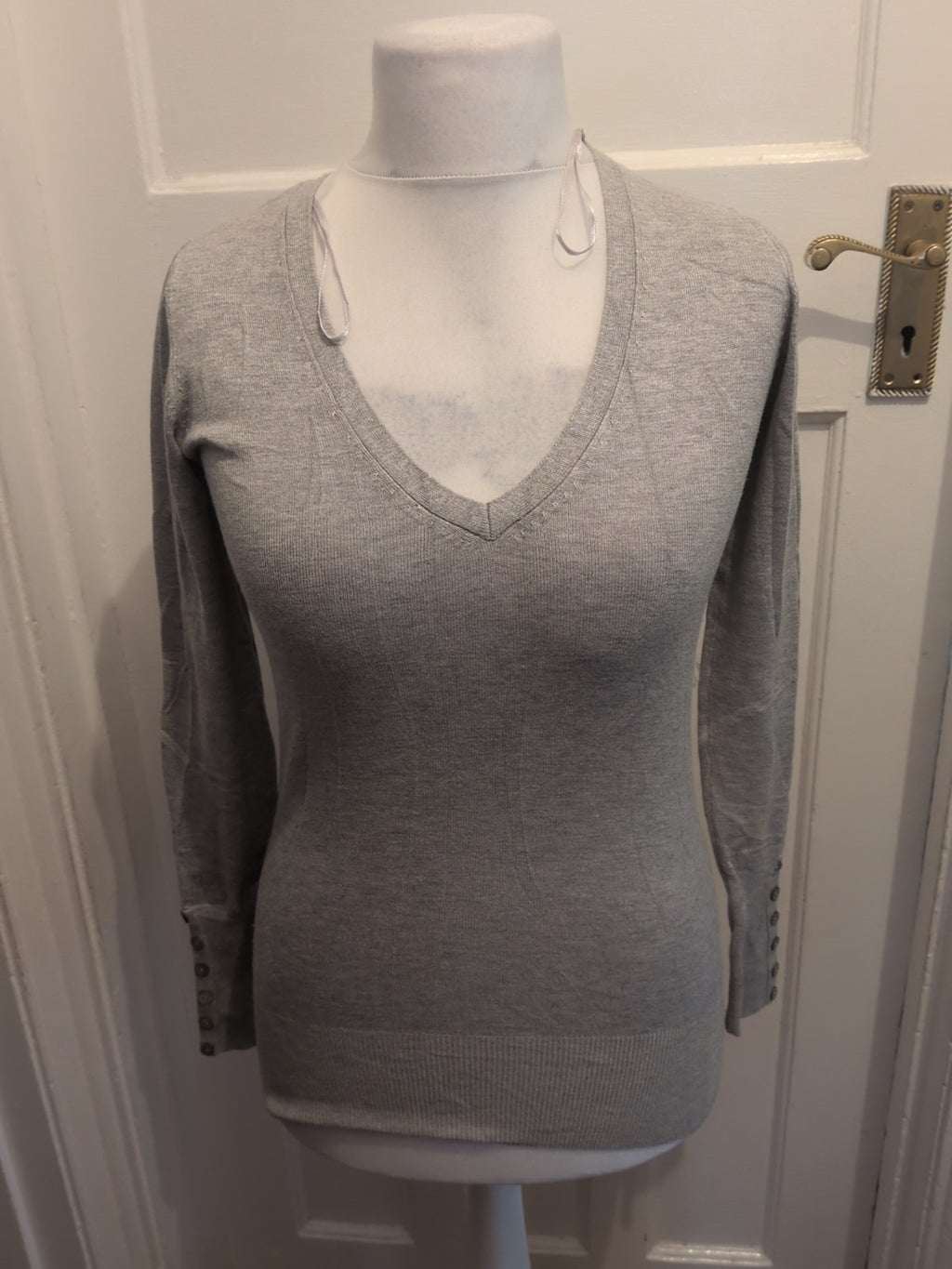 Ladies Papaya Size 8 Grey Low Cut V Neck Jumper