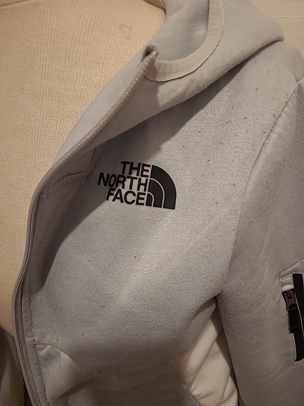 Boys The North Face Size XL Grey Zip Through Hoodie