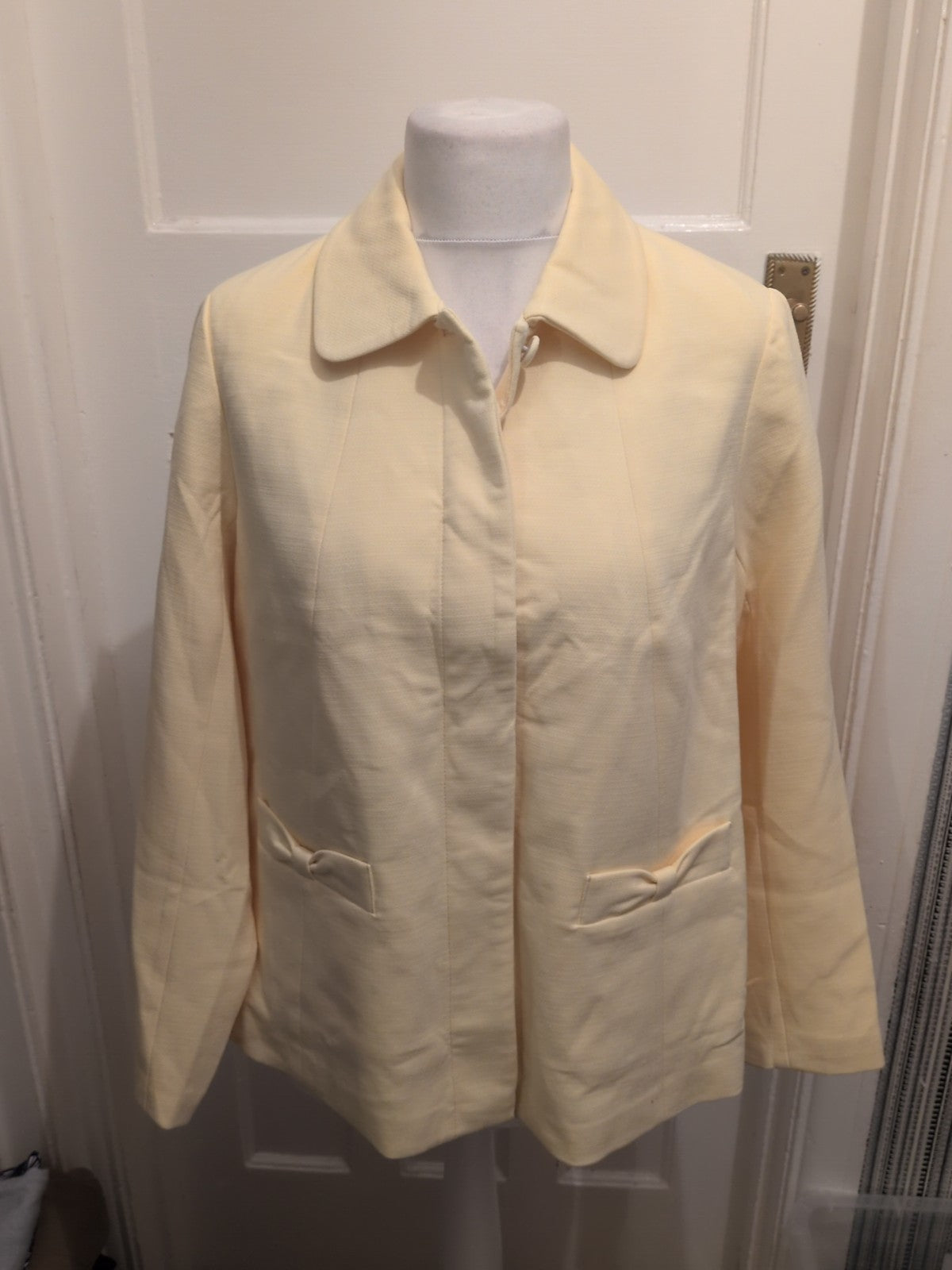 Ladies Daxon Size 20 Lemon Padded Lined Blazer