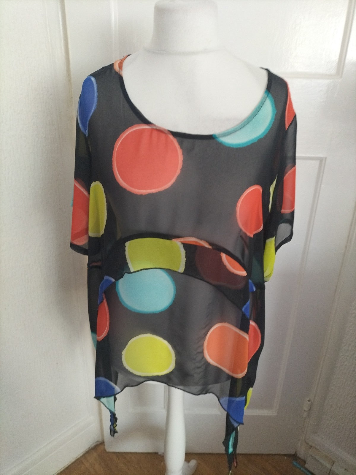 Ladies Size XL Black With Multi Circles Sheer Blouse