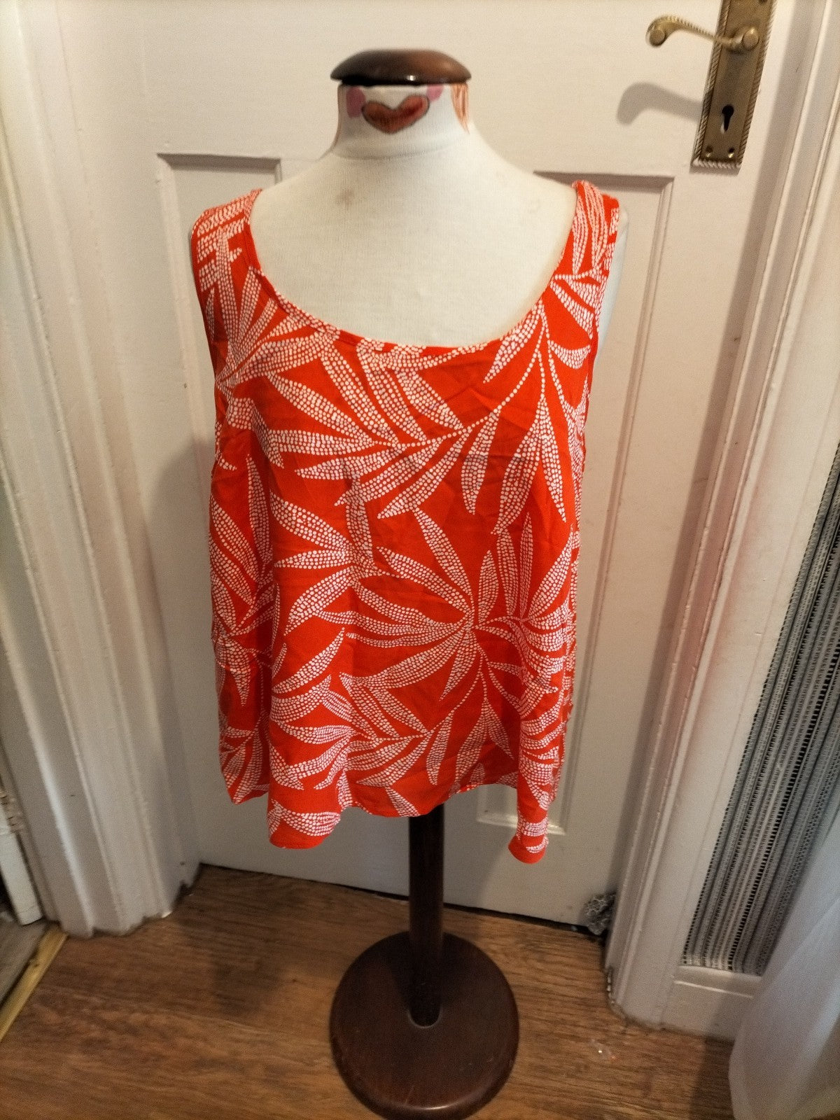 Brand New Ladies George Size 18 Orange White Sleeveless Blouse