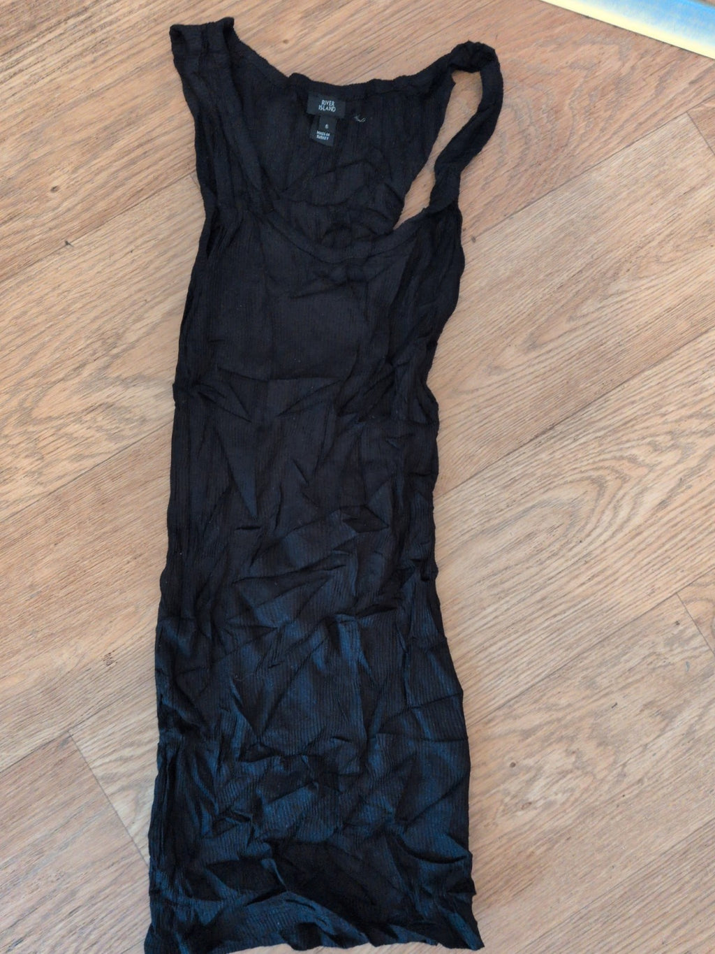 River Island 6 Black Sleeveless T-shirt