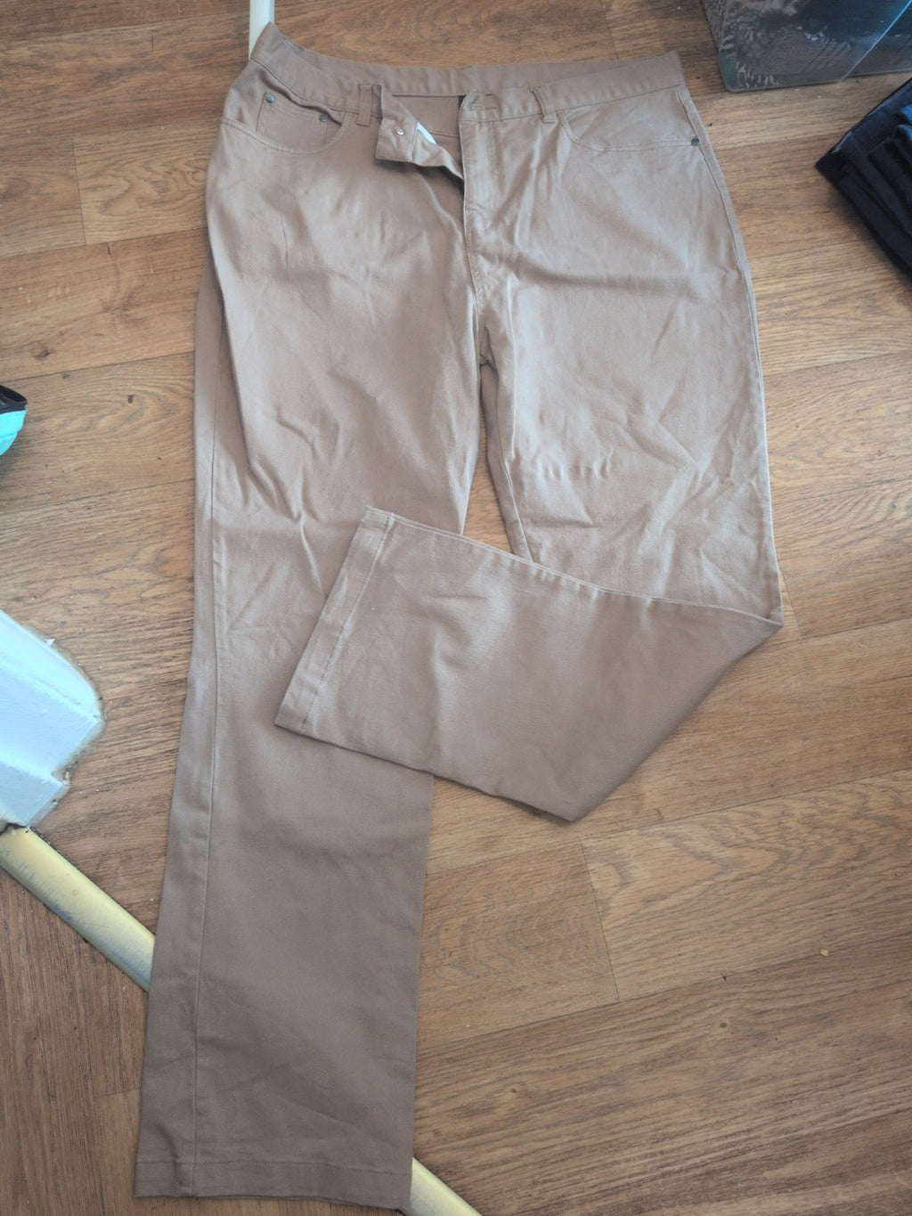 Cotton Traders 40" Beige Brown Straight Leg Jeans
