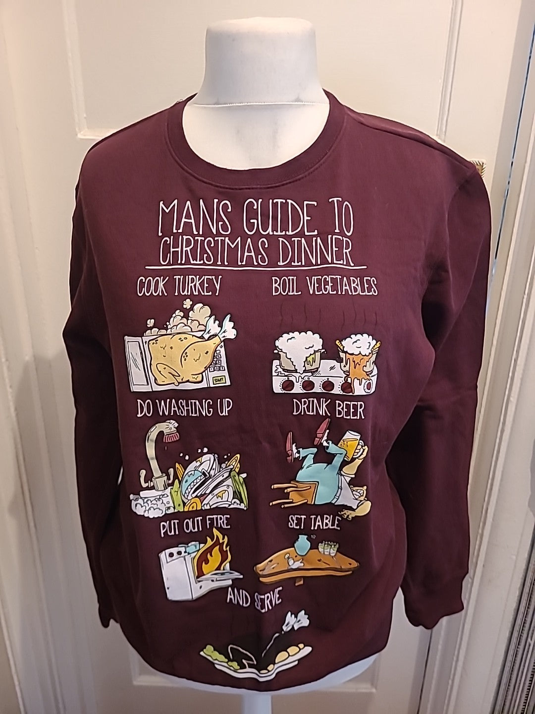 Mens New Look Size L Deep Purple Christmas Dinner Jumper