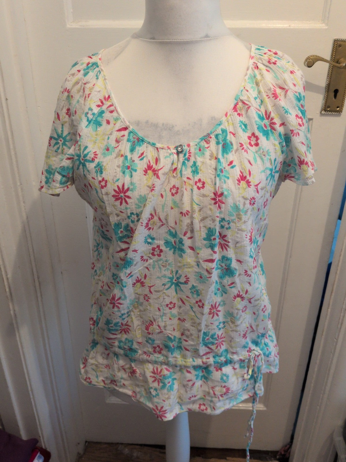 BM 12 White With Green Yellow And Pink Floral Short Sleeve T-shirt