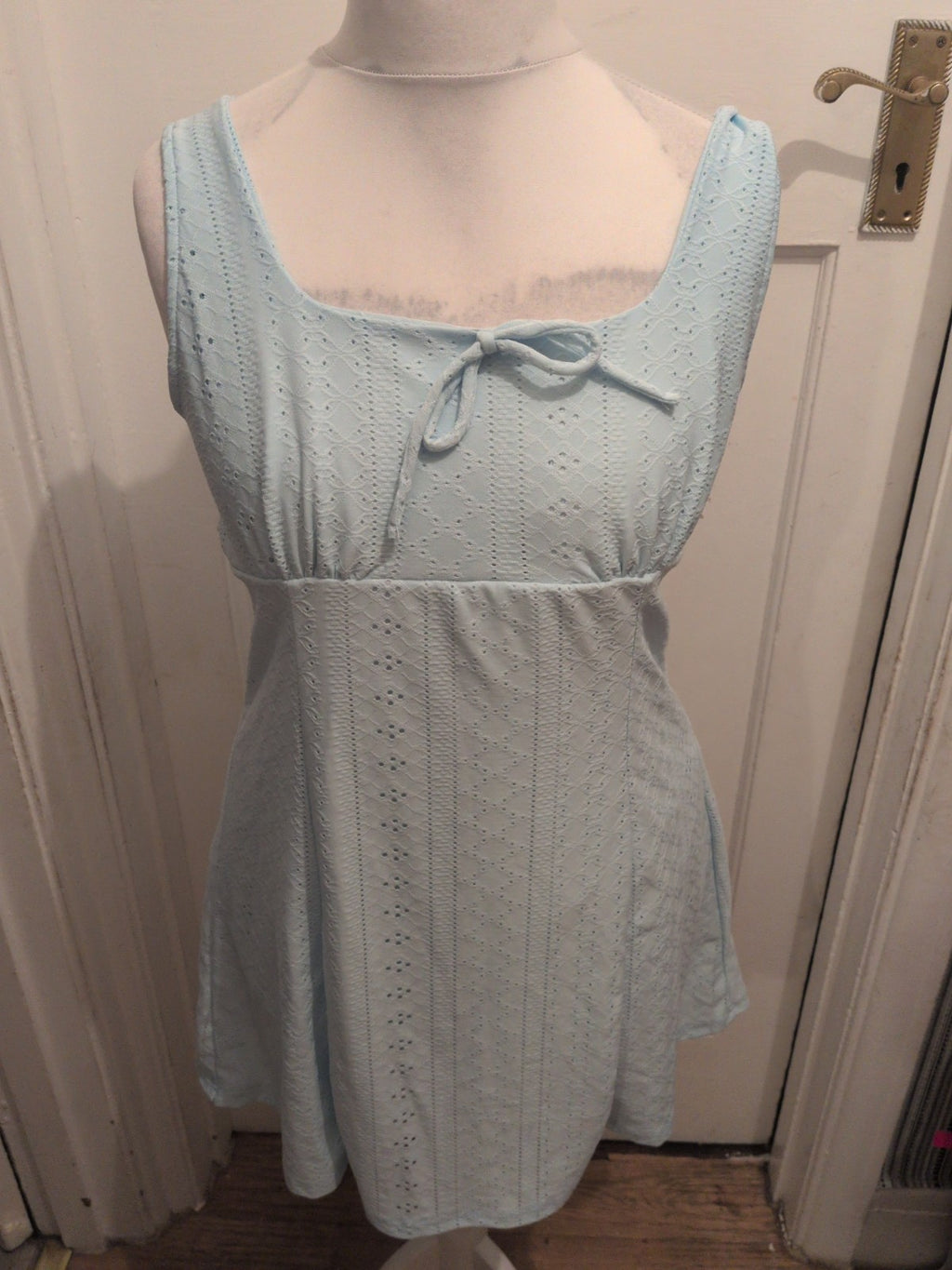Ladies Shein Size XL Blue Patterned Sleeveless Knee Length Dress