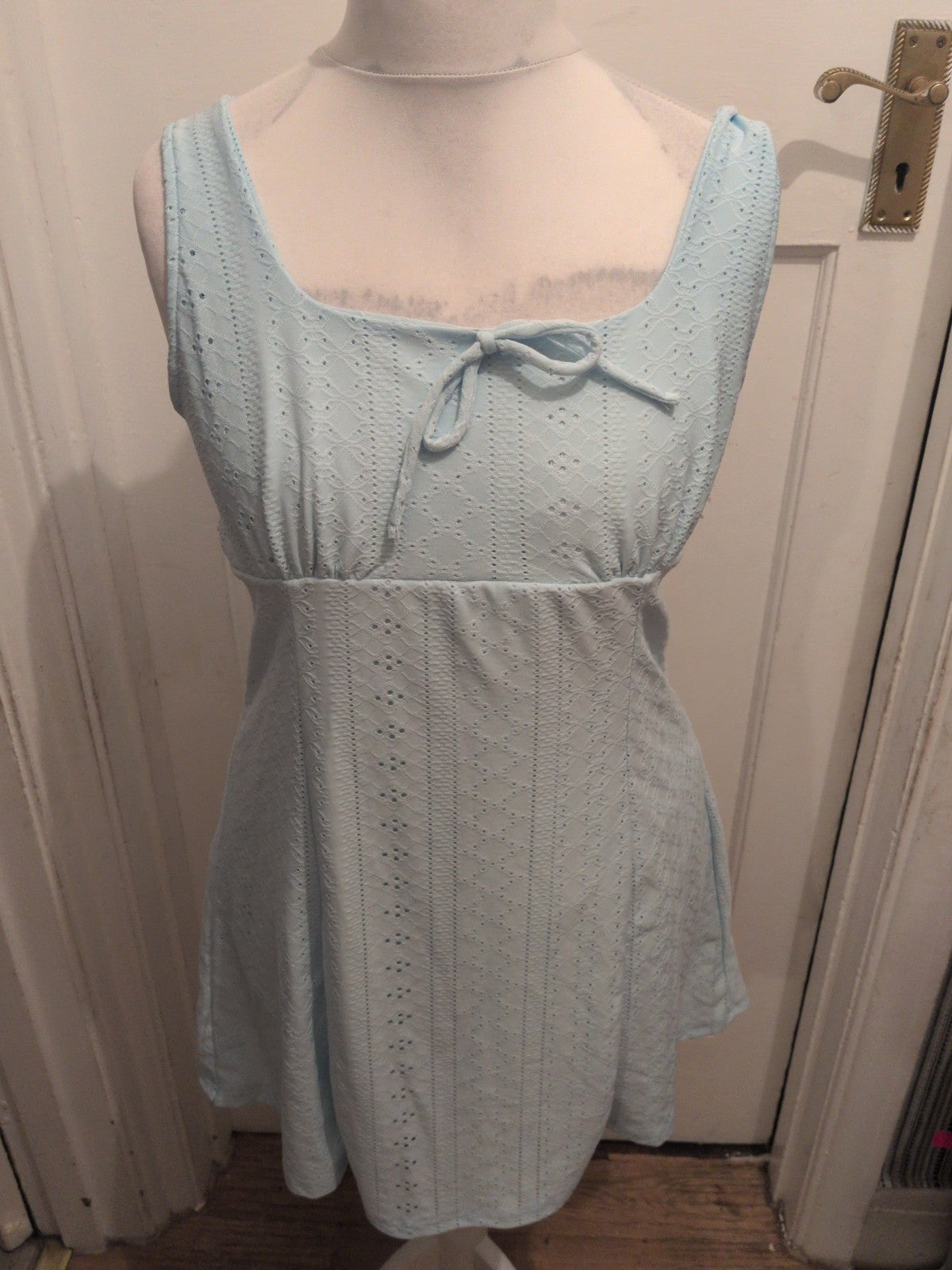 Ladies Shein Size XL Blue Patterned Sleeveless Knee Length Dress