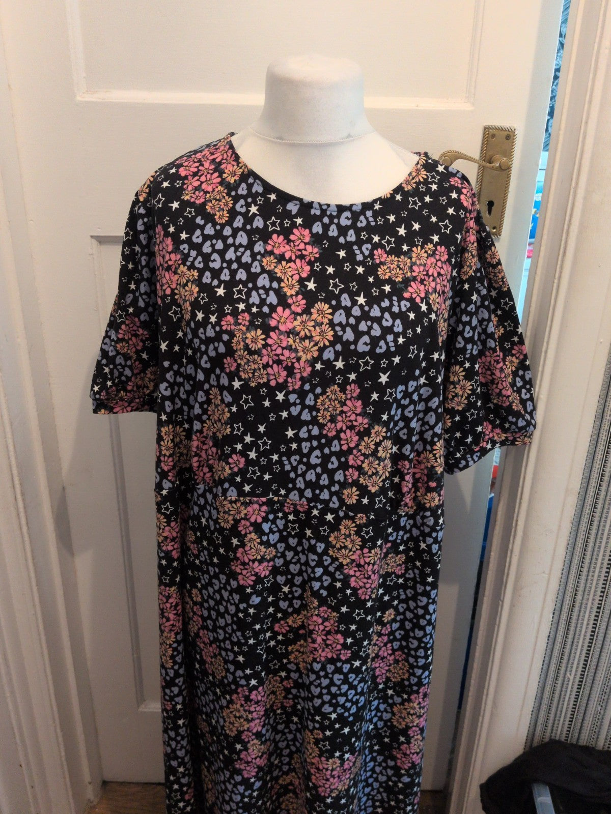 Simply Be Size 30 Floral Black Short Sleeve Maxi Dress Long