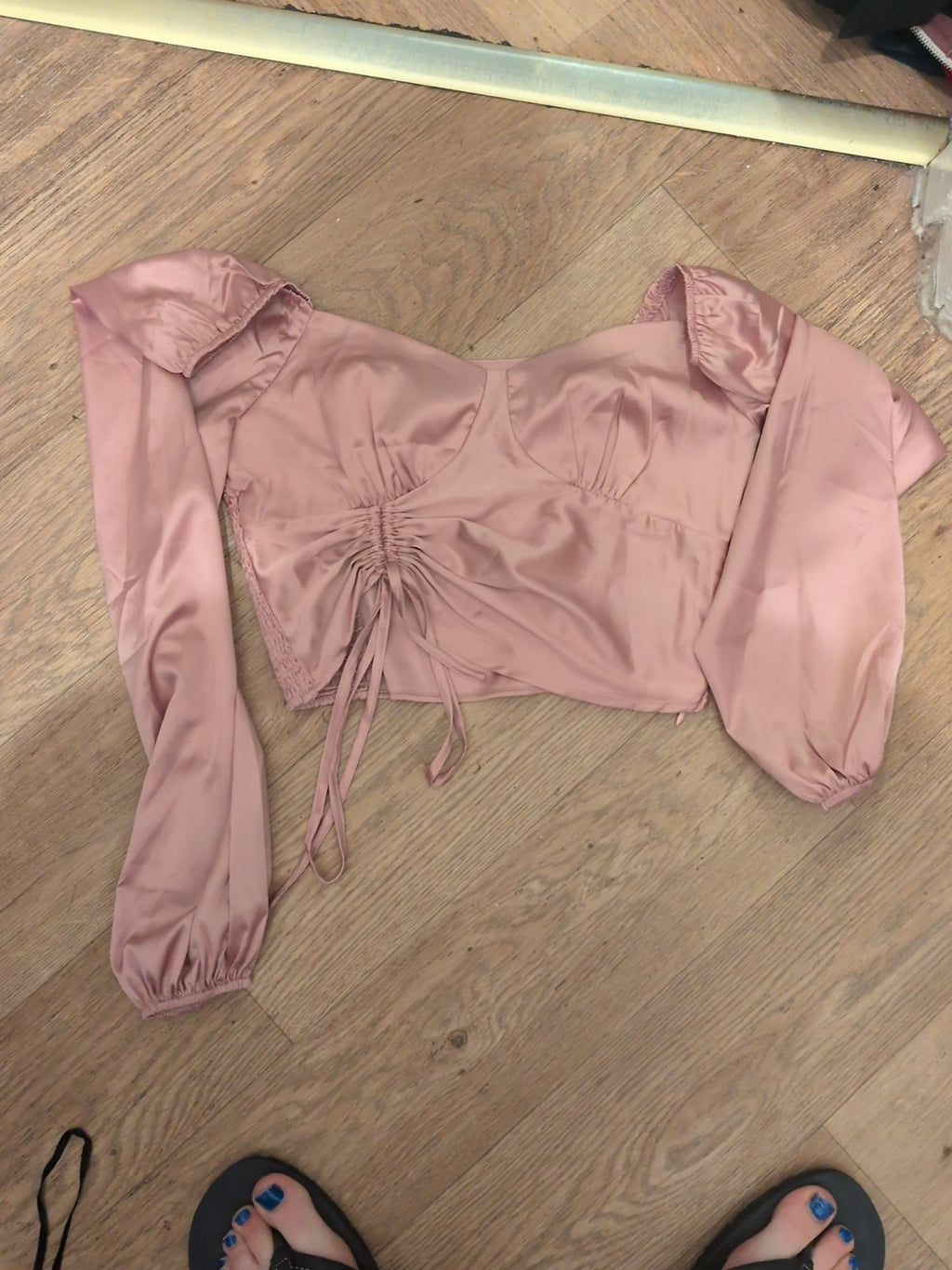 Boohoo 10 Pink Bubblegum Long Sleeve Crop Top