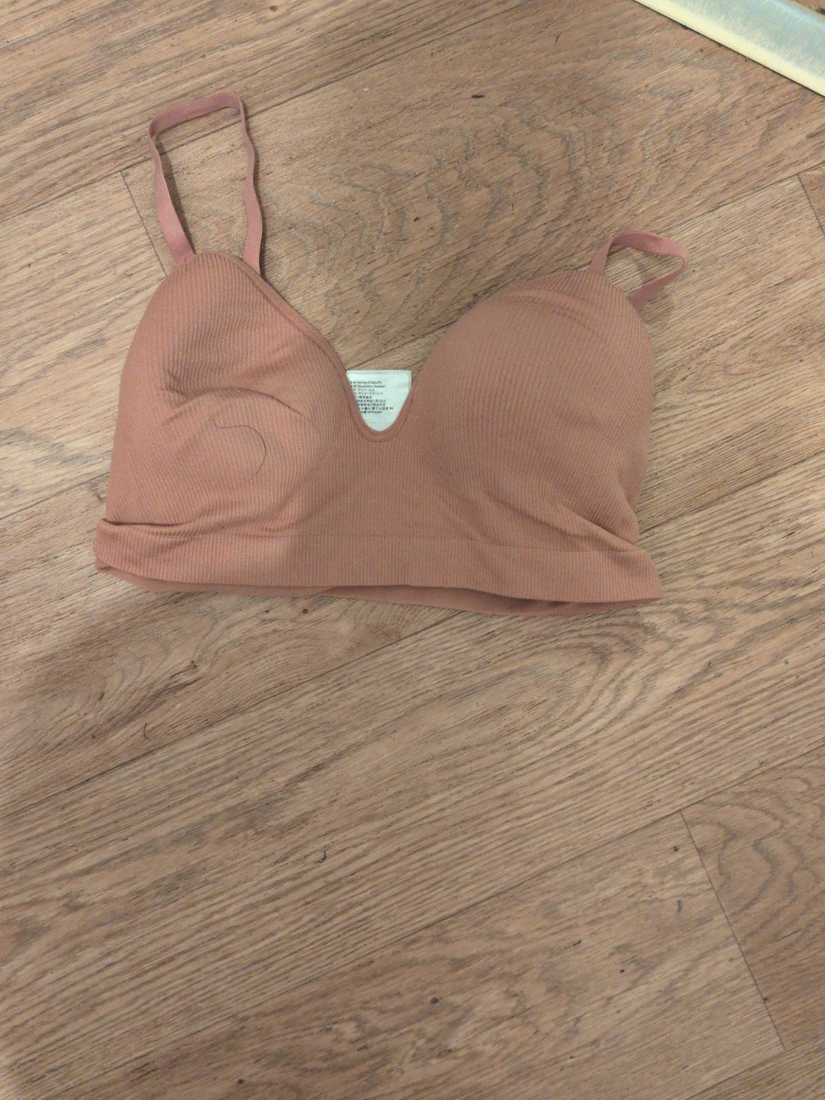 Ladies H&M Size 10 Pink Blush Bra