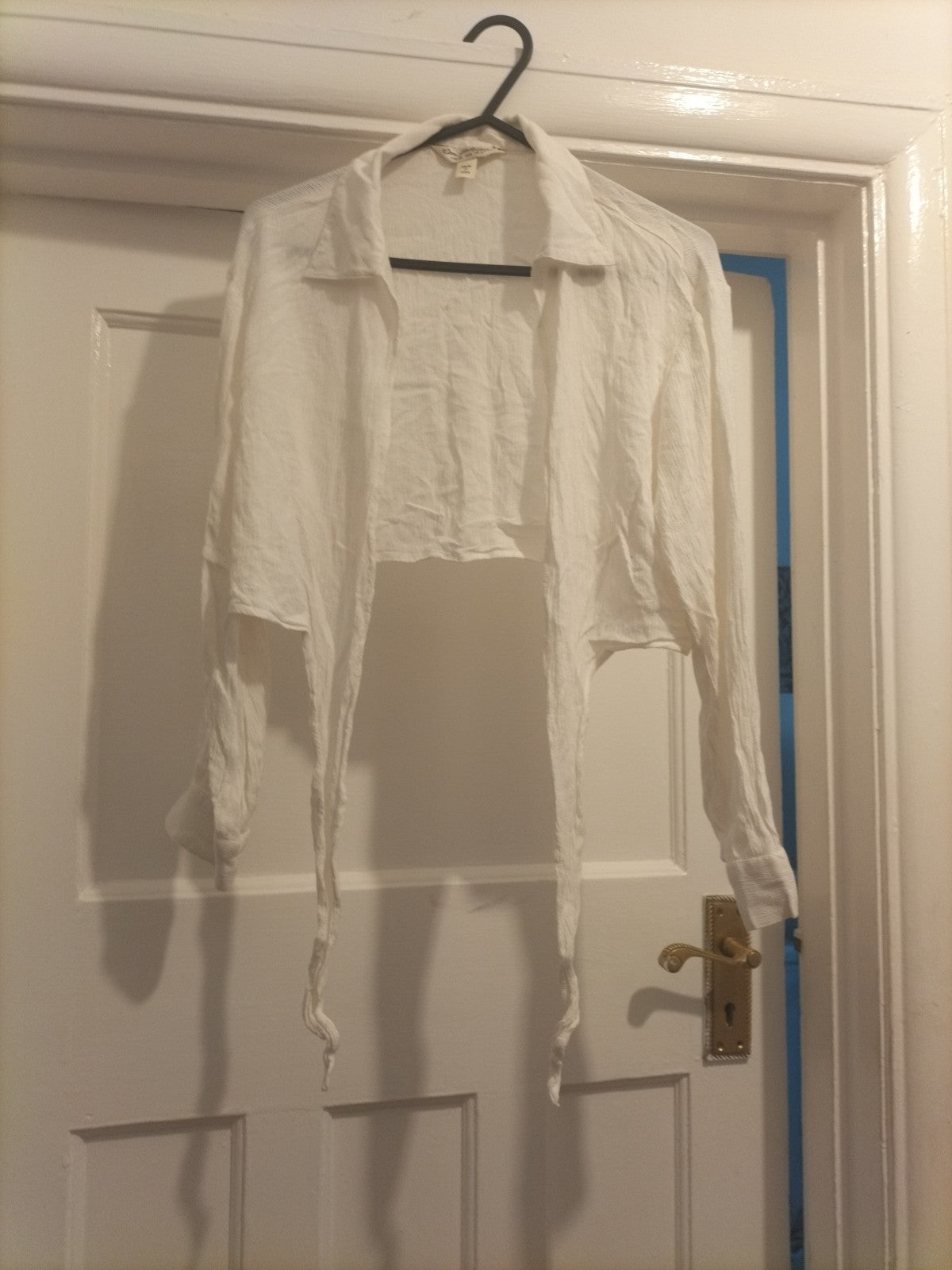 Ladies Miss Selfridge Size 8 White Shoulder Long Sleeved Cardigan