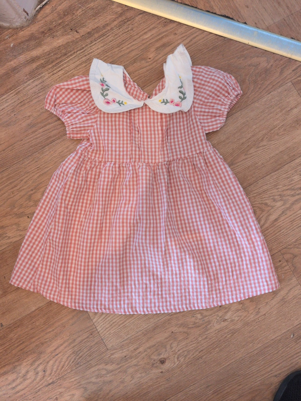06  Pink Check Collared Dress