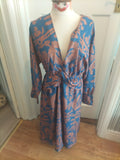 Ladies Large Brown Blue Long Sleeved V Neck Dress