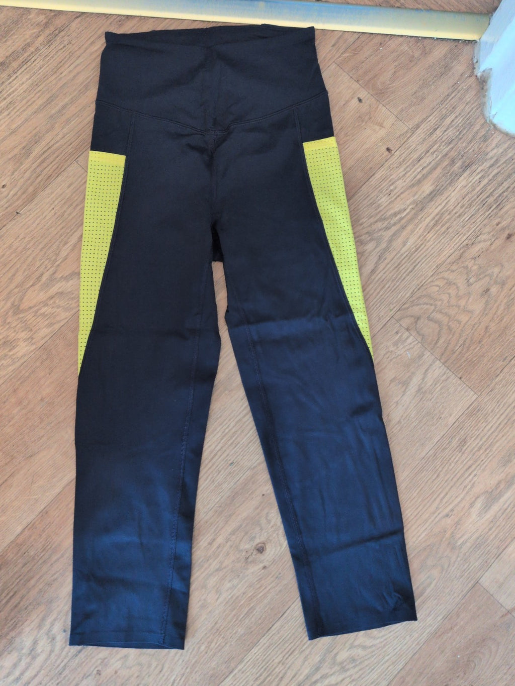 Brand New Good Move 8 Yellow And Navy Leggings