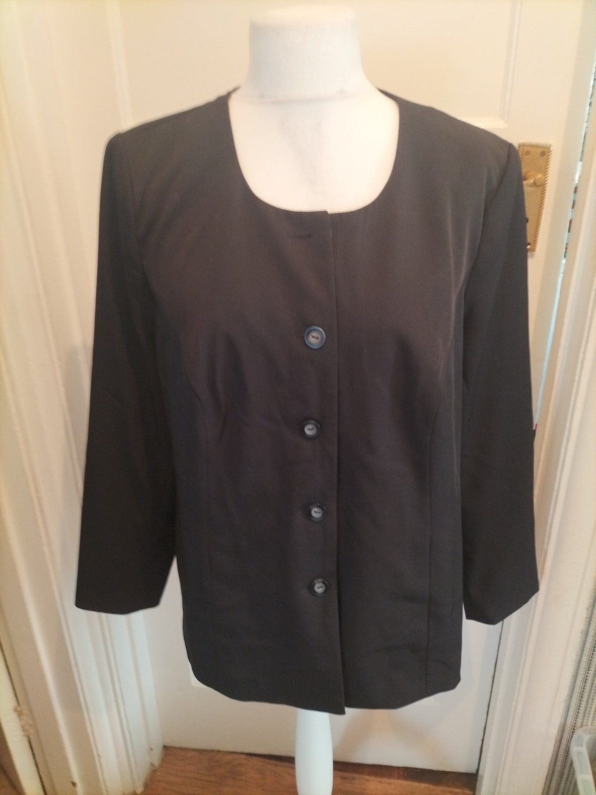 Ladies Fair Lady Size 20 Buttoned Lined Black Padded Blazer