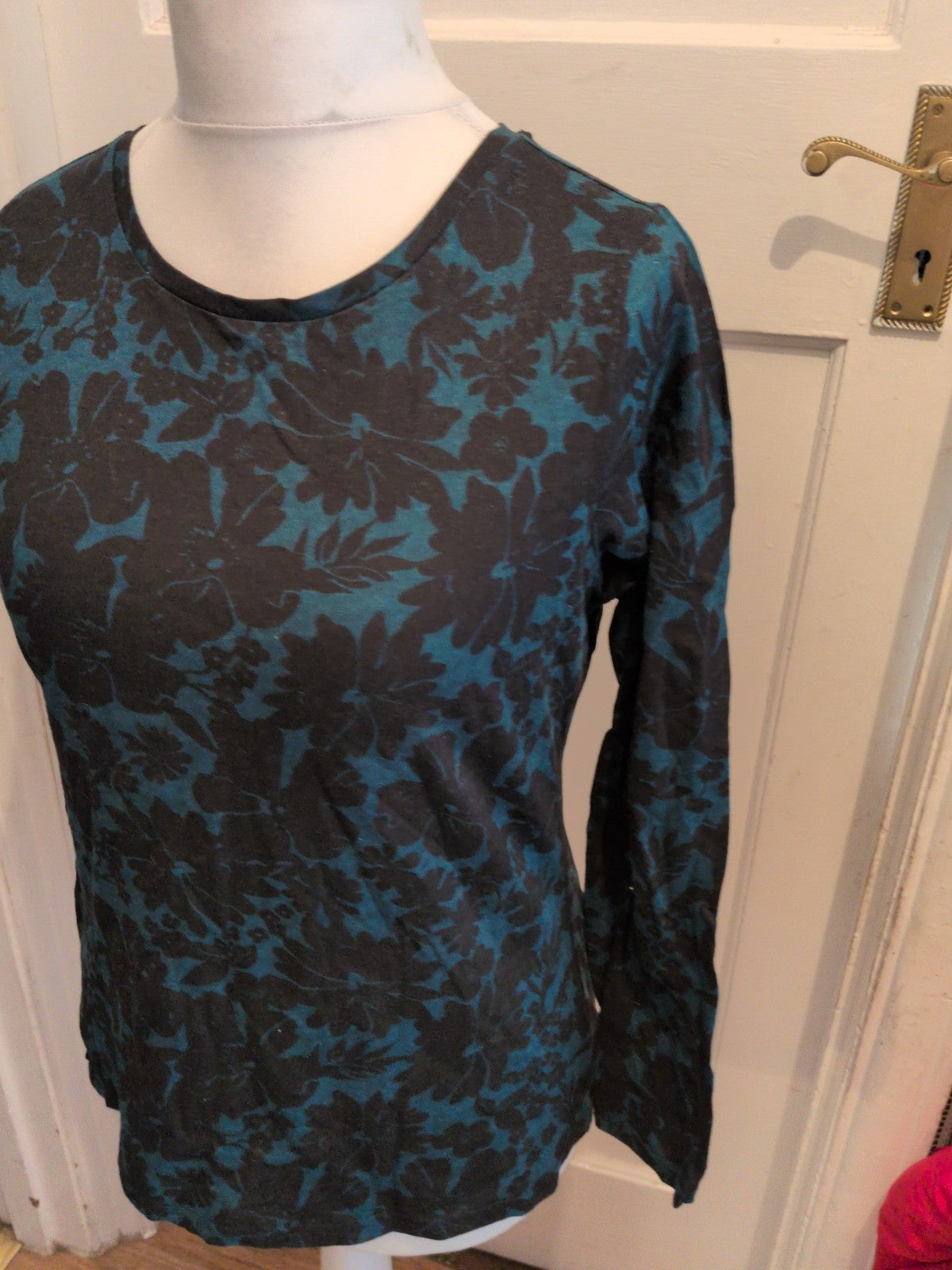 Ladies Pep&Co Size 16 Dark Teal And Black Flower Long Sleeve T-shirt