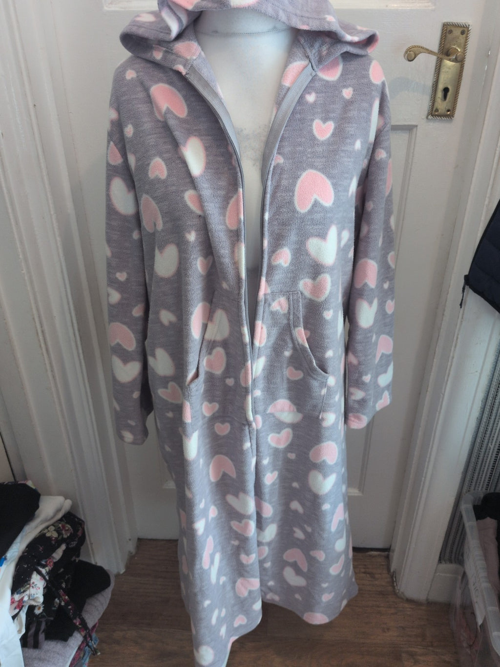 Selena Secret 18-20 Grey And Pink Full Zip Robe