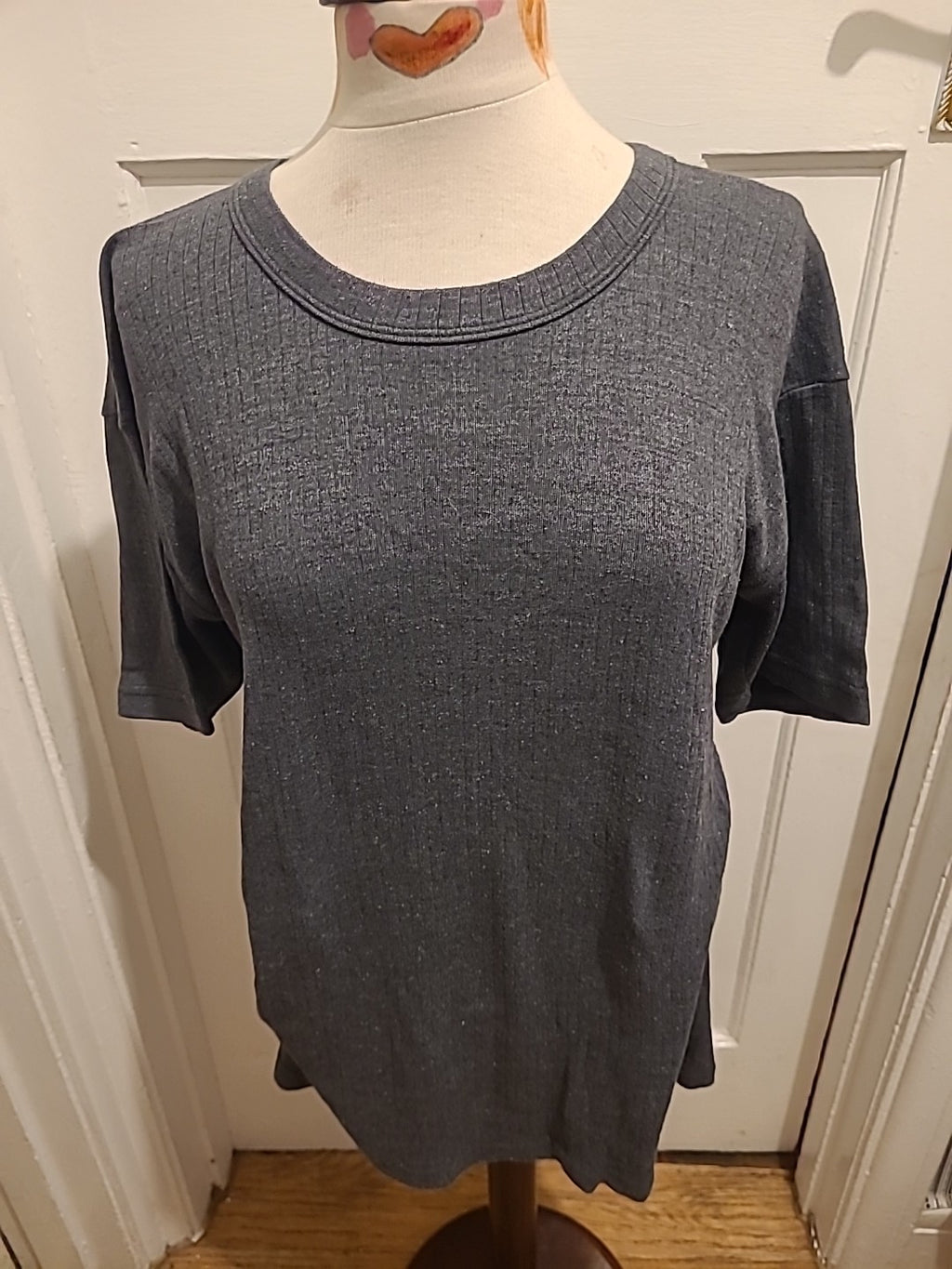 Mens Thermo Max Size Large Grey Short Sleeved Tshirt