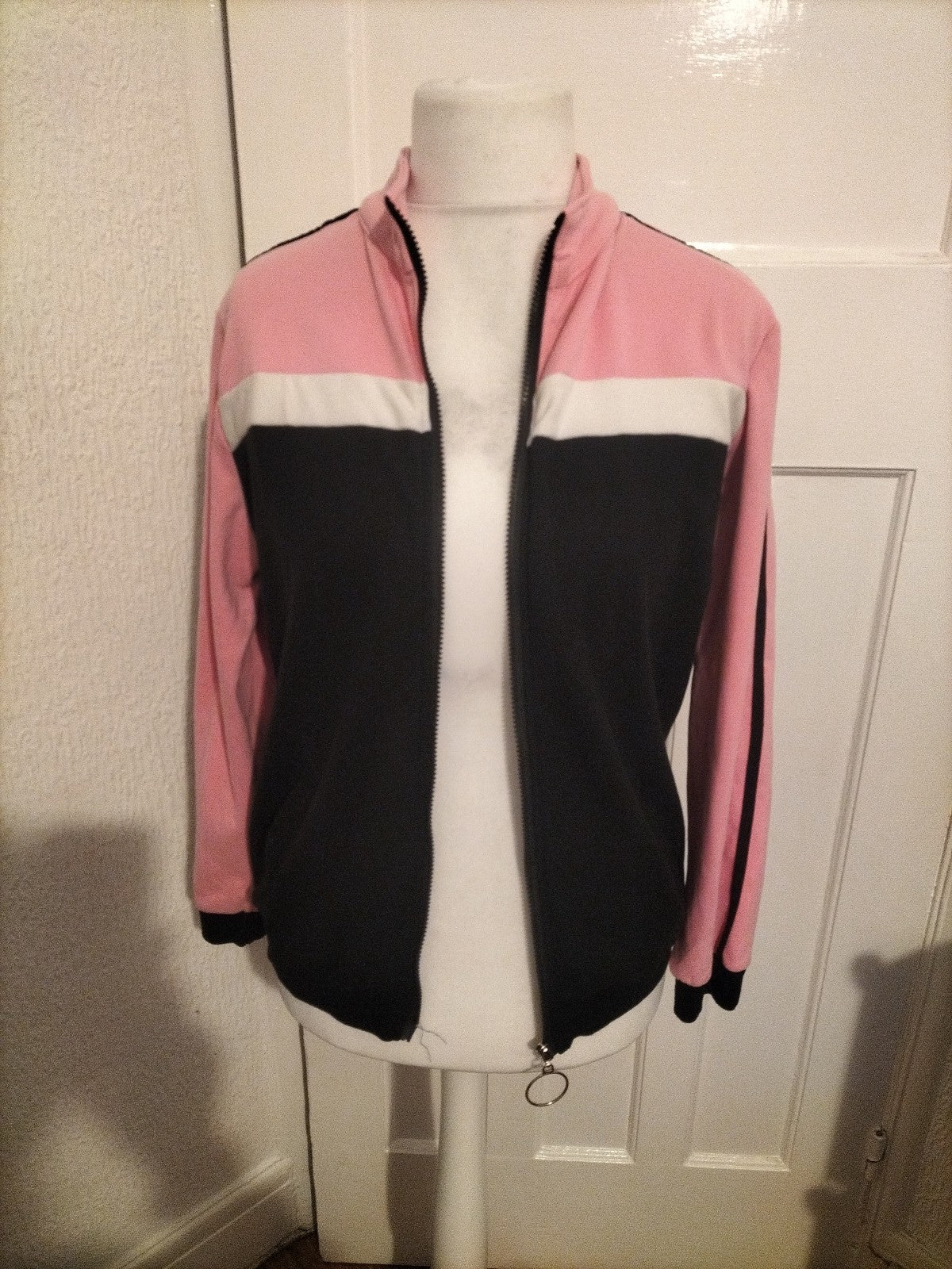 Ladies Boske Size Large Pink And Black Zipped Jacket