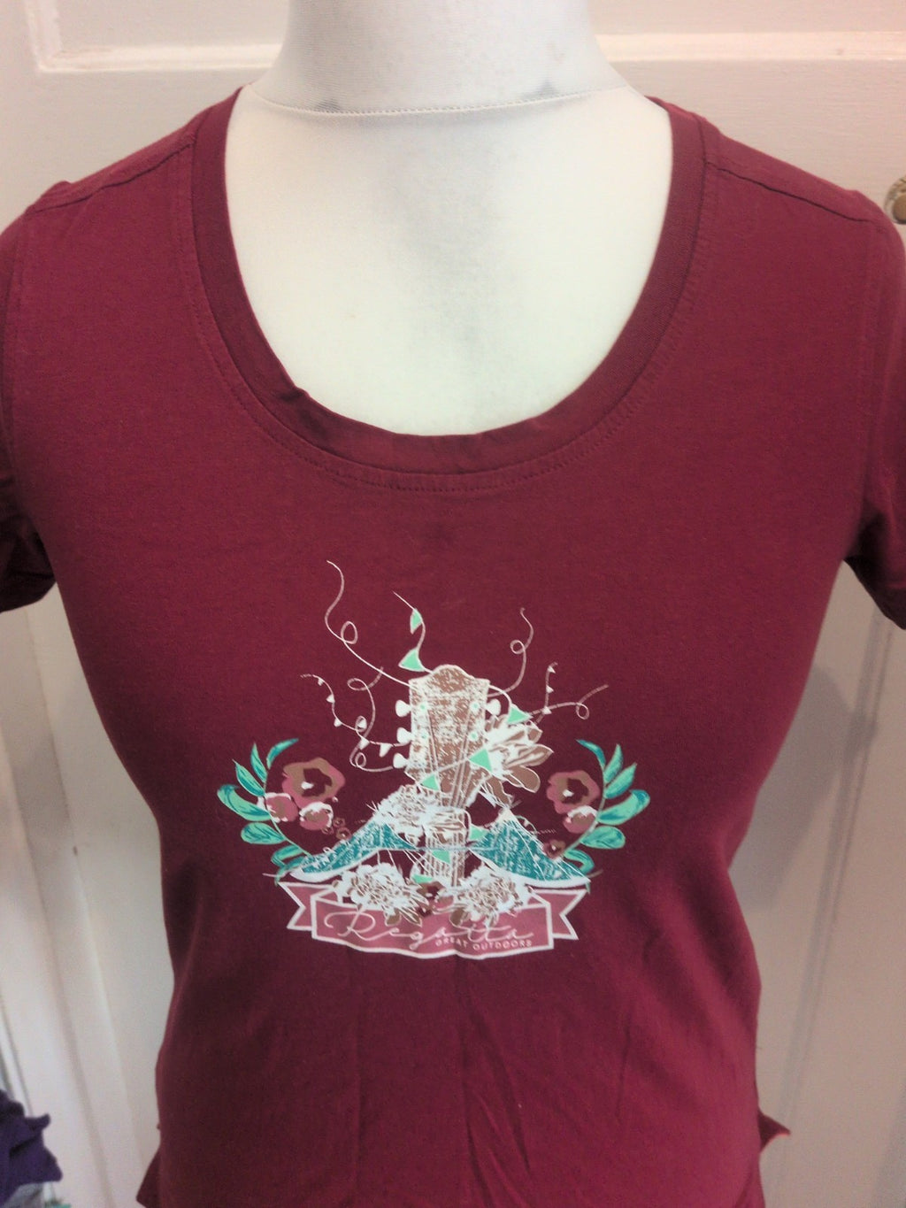 Regatta Outdoors Large Burgundy Short Sleeve T-shirt