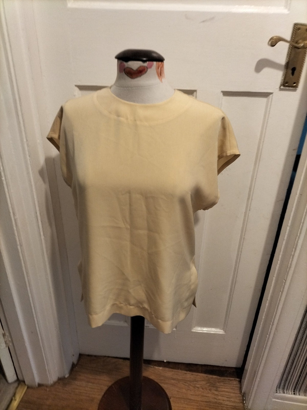 Ladies Precis Size 10 Pale Beige Sleeveless Blouse