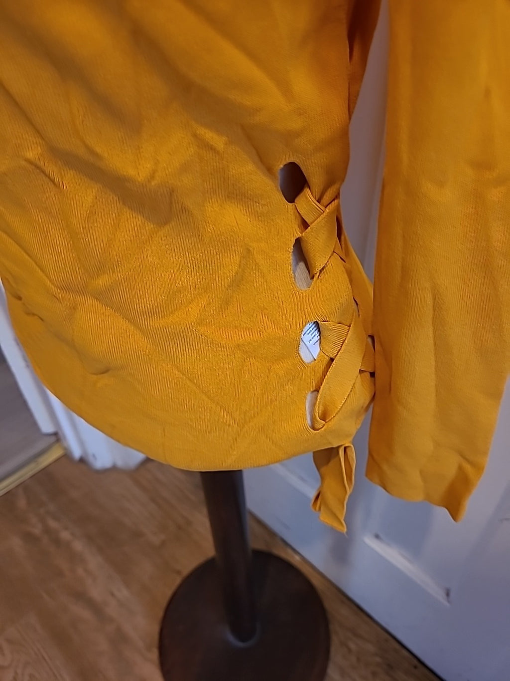 Ladies Tu Size 8 Mustard Long Sleeved Jumper