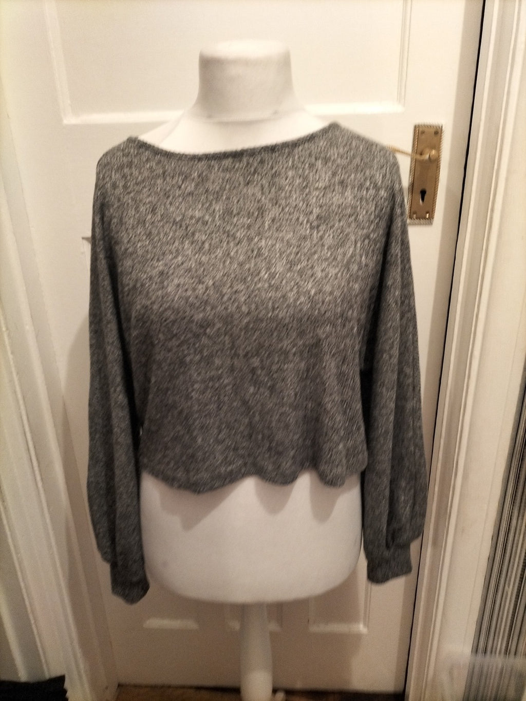 Ladies Shein Size Medium Grey Fleck Long Sleeved Pullover Jumper