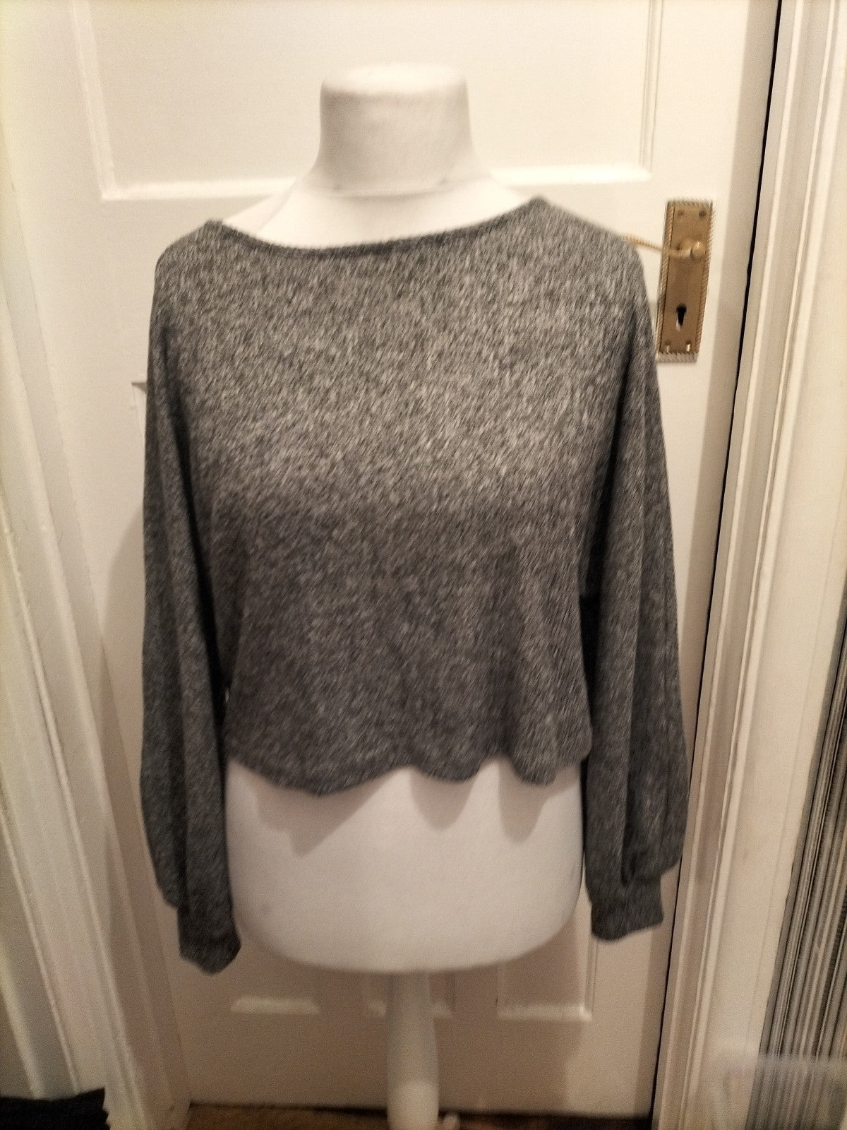 Ladies Shein Size Medium Grey Fleck Long Sleeved Pullover Jumper