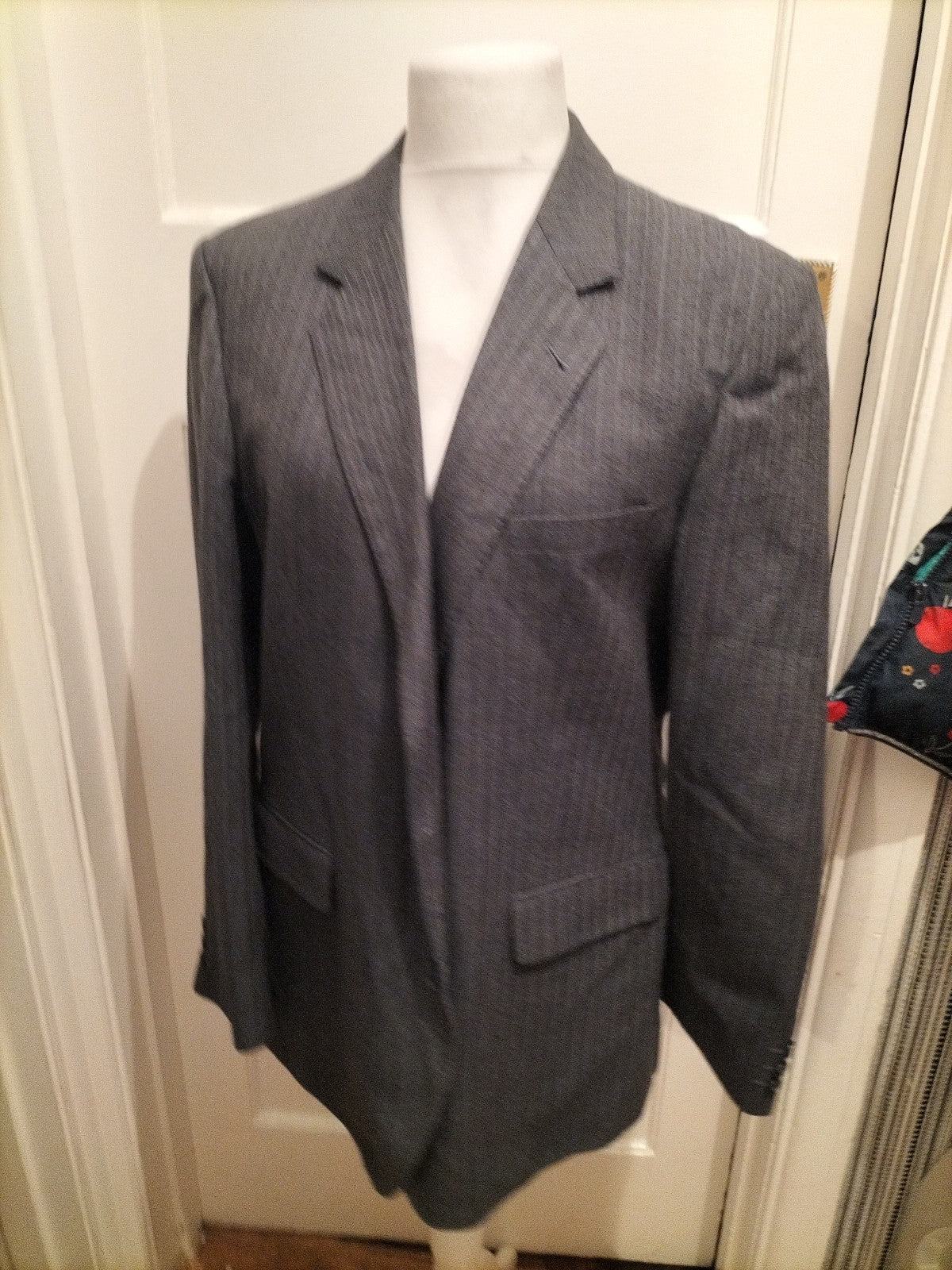 Mens Burtons Size Large Grey Pinstripe Wool Blazer