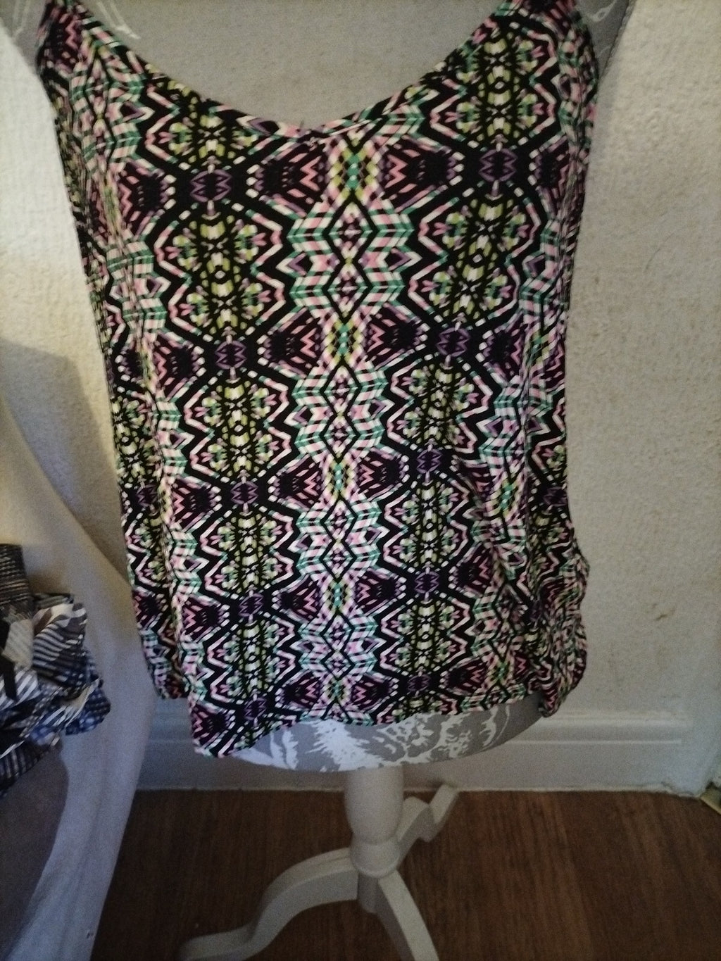 Ladies New Look Size 8 Multi Vest Top