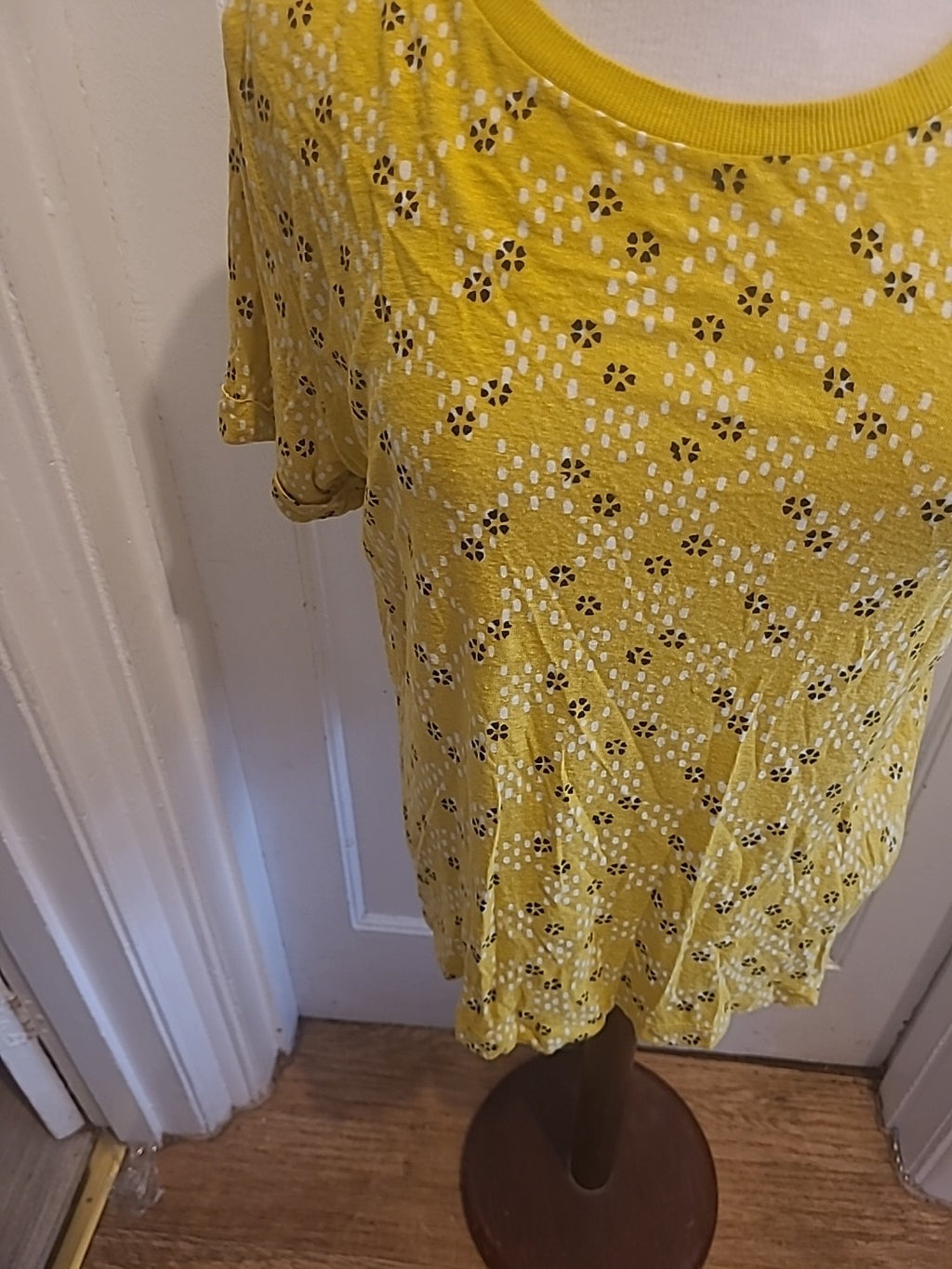 Ladies Per Una Size 10 Yellow/White/Black Short Sleeved Tshirt