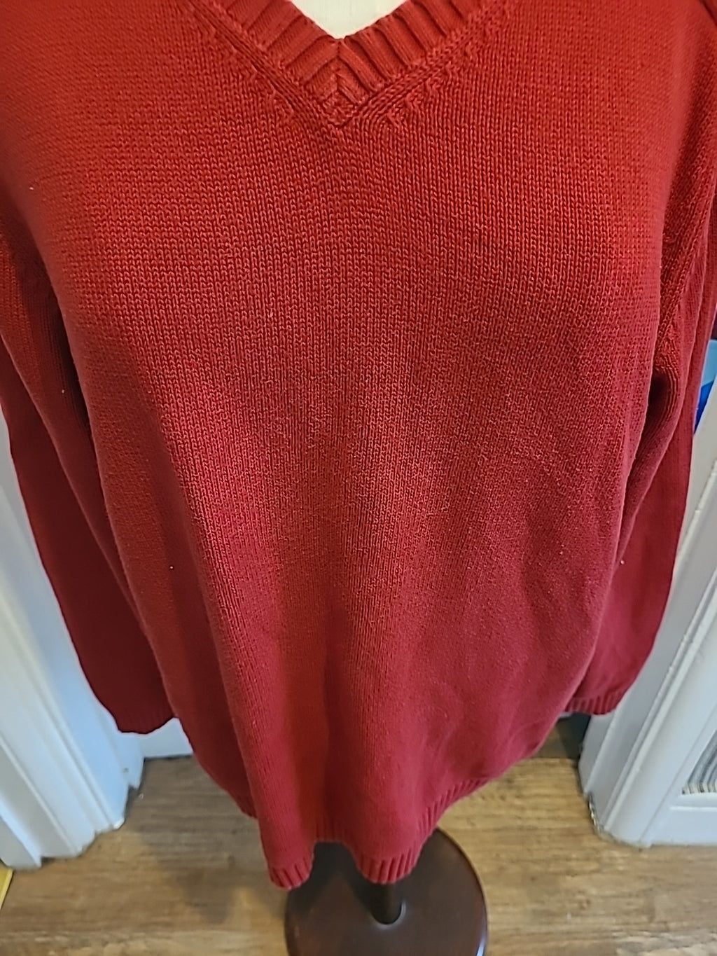 Mens Red Jumper Celio Sports Wear Size Large V Neckline
