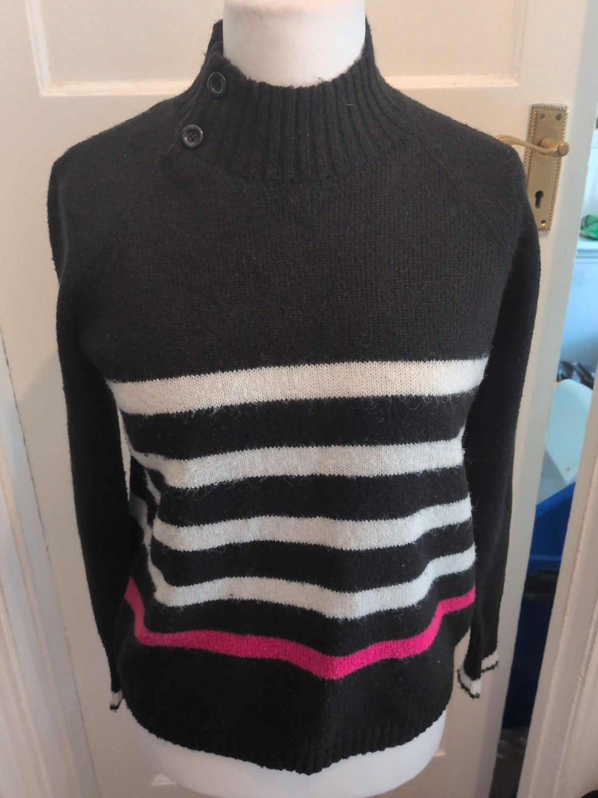 Roman 12 Black Pink Pullover Jumper