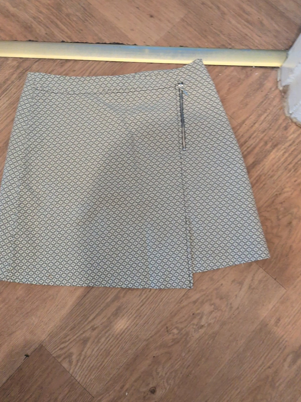 New Look 12 Black And White Short Skirt