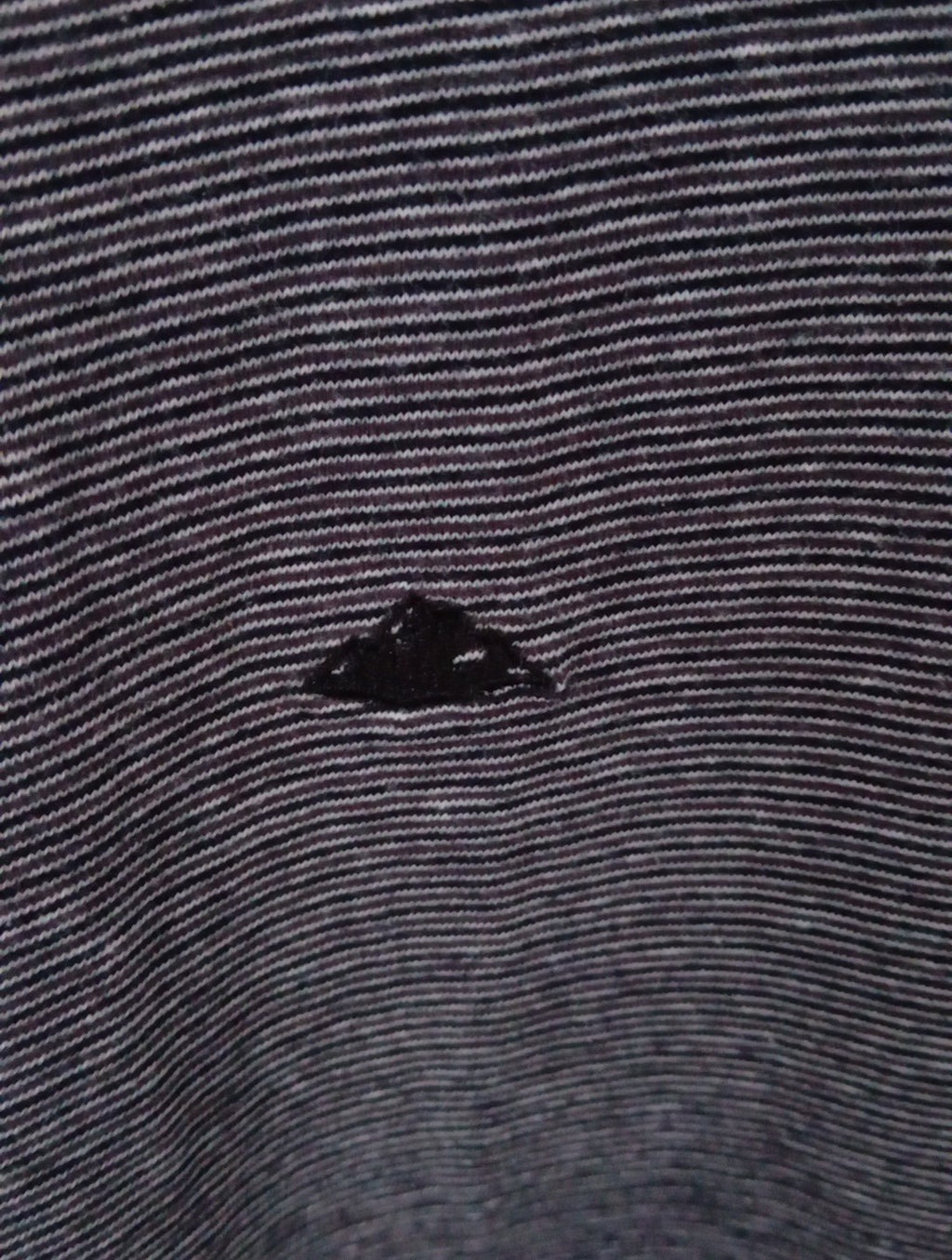 Mens Long Sleeved Top Size Med Black/grey Stripe