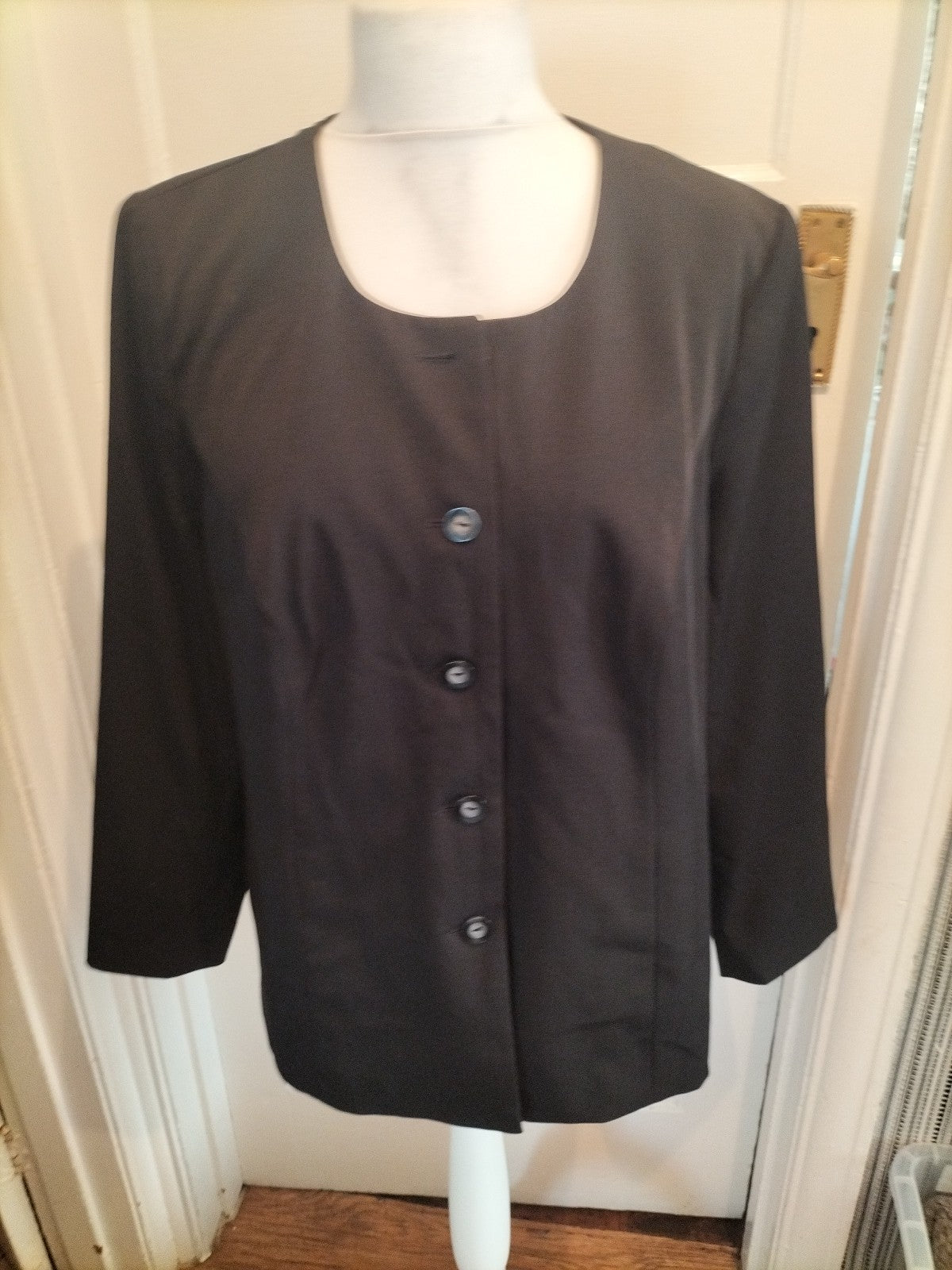 Ladies Fair Lady Size 20 Buttoned Lined Black Padded Blazer