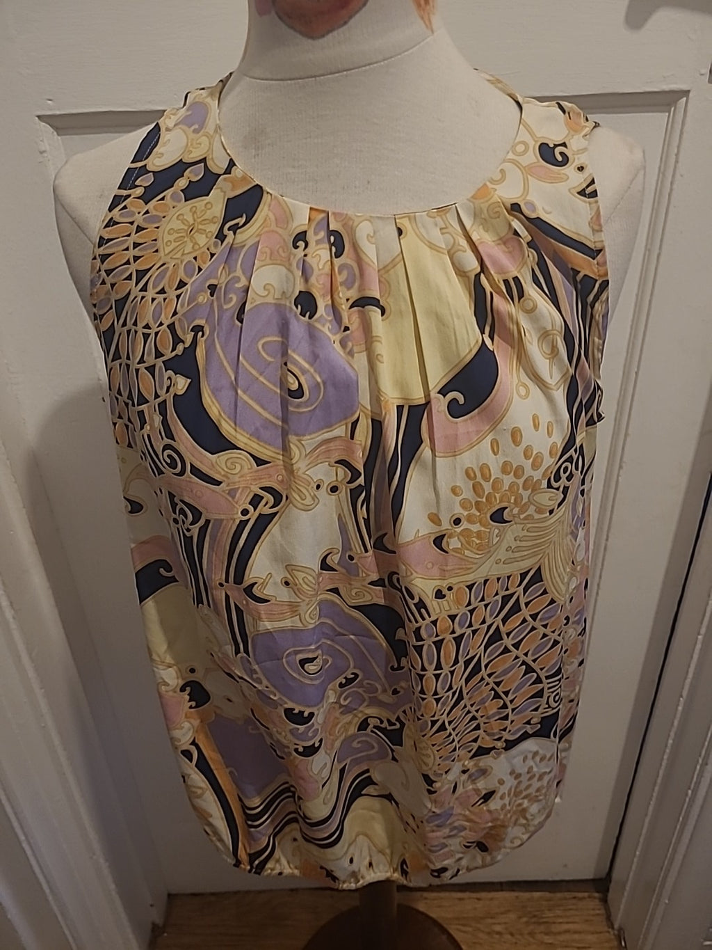 Ladies Dorothy Perkins Size 12 Pink Yellow Beige Black Aztec Sleeveless Tshirt