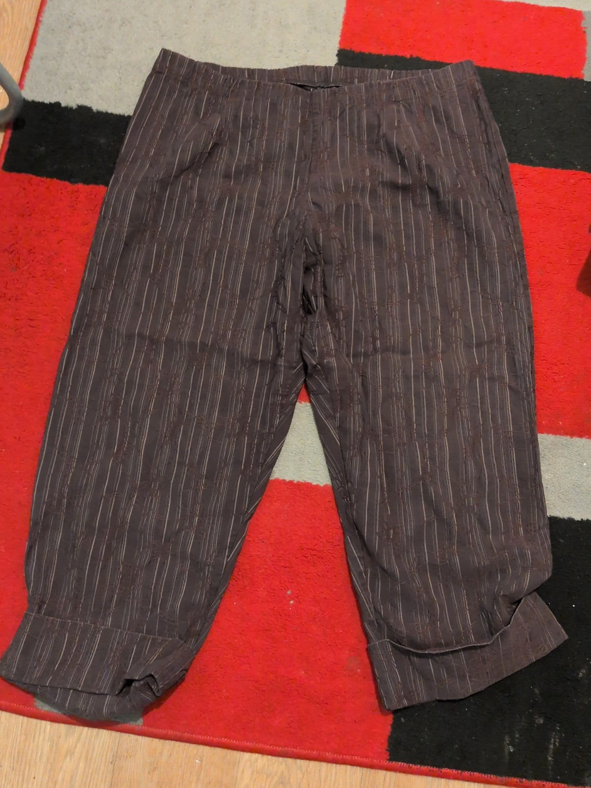 Ladies Shade & Lace Size 20 Purple Elasticated Cropped Trousers