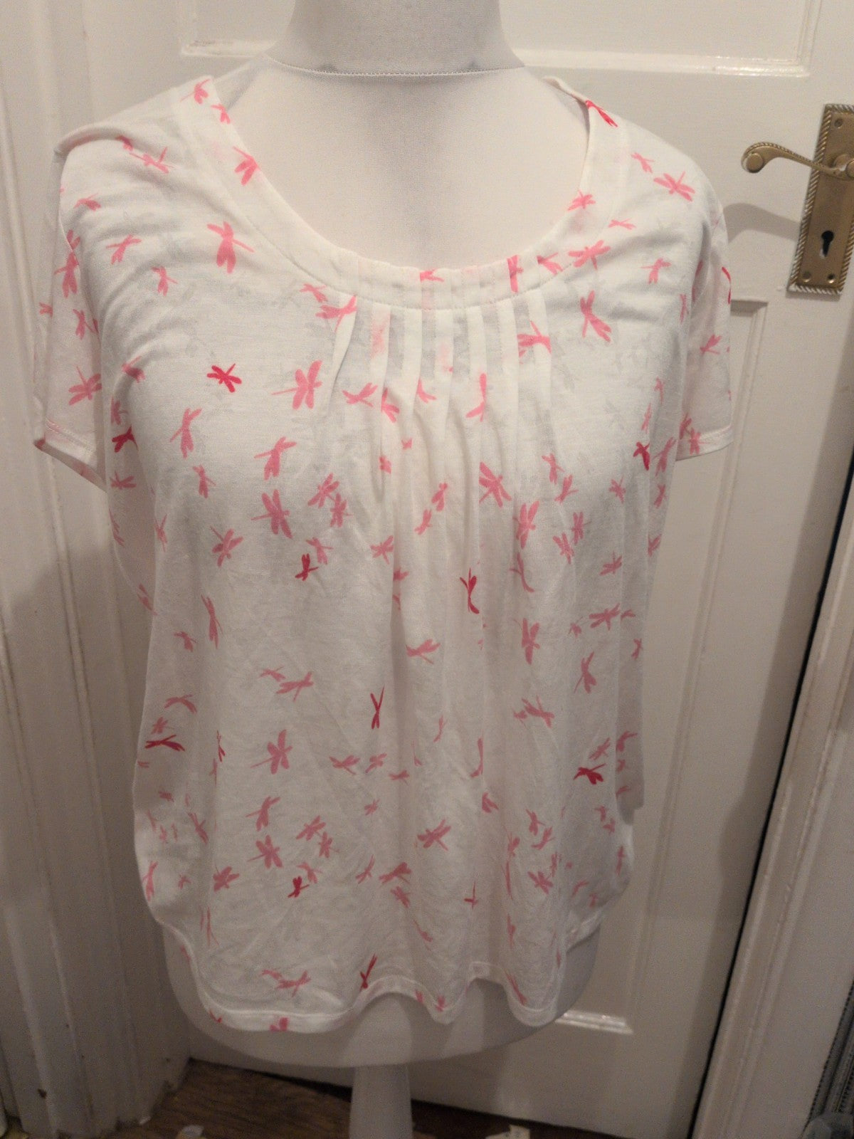 Marks And Spencer 16 White With Pink Pattern Short Sleeve T-shirt