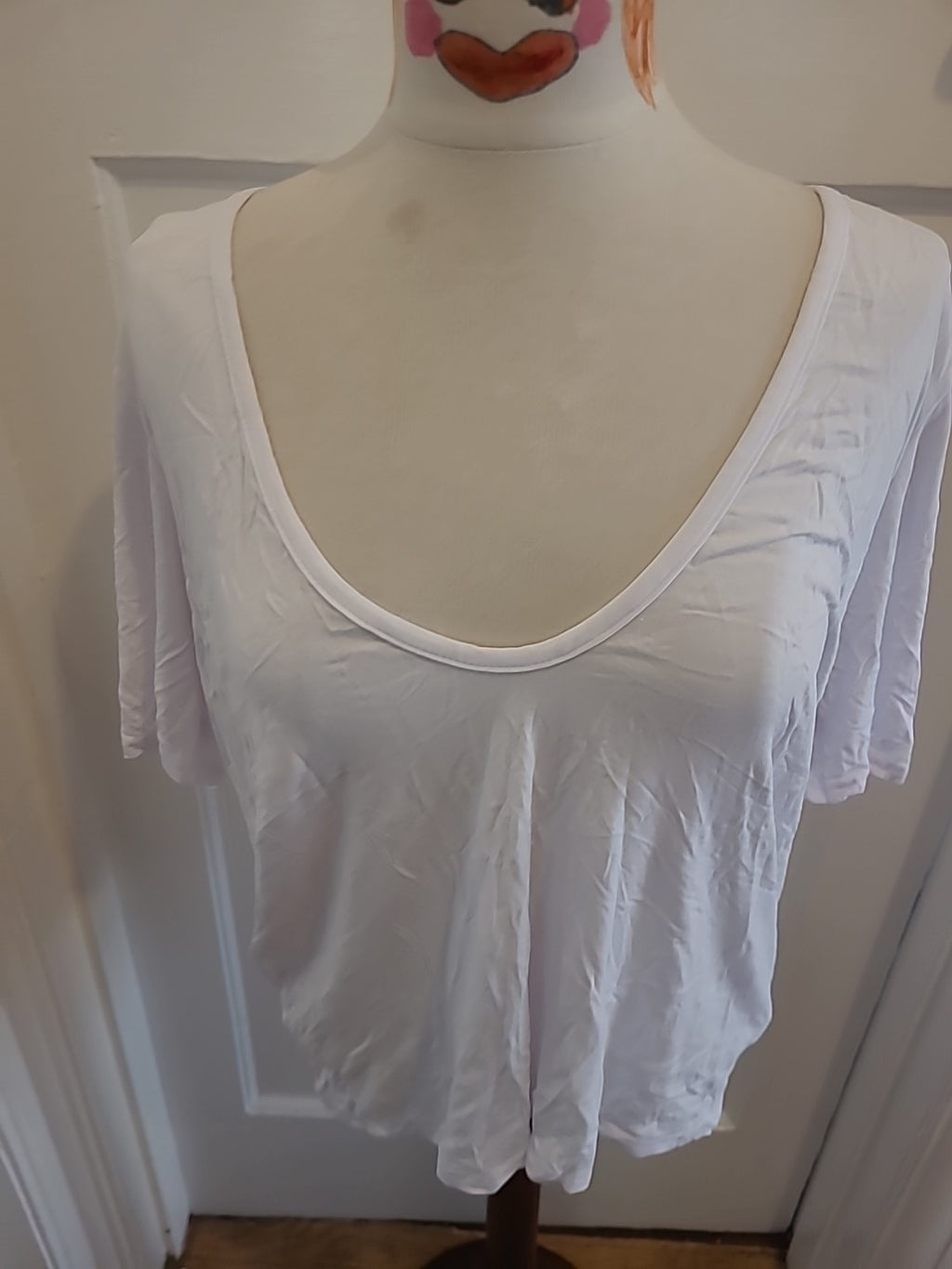 Brand New In The Style Size 10 White Short Sleeved Tshirt