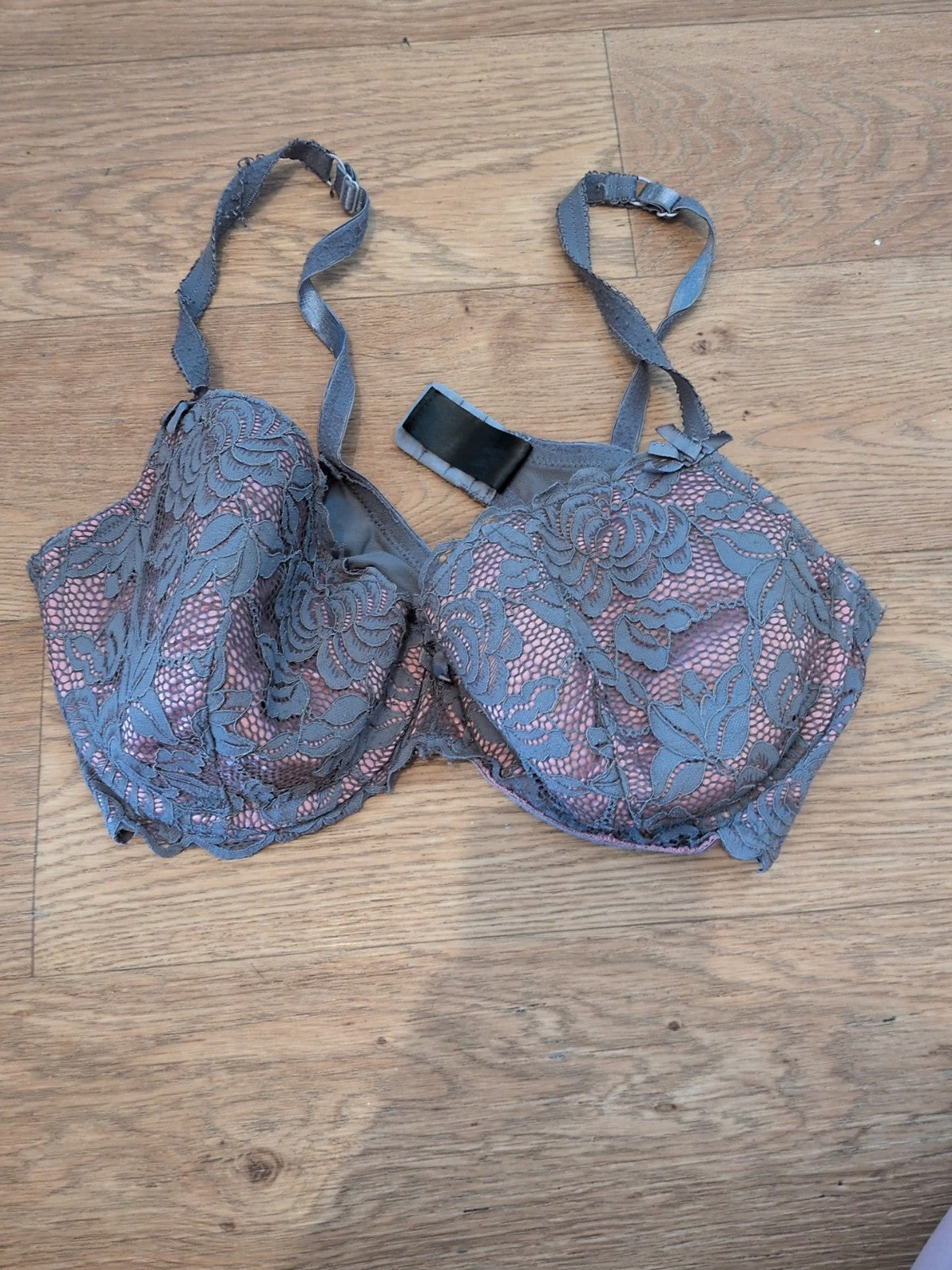 F&F 38D Grey And Pink Lace Floral Padded Wired Bra