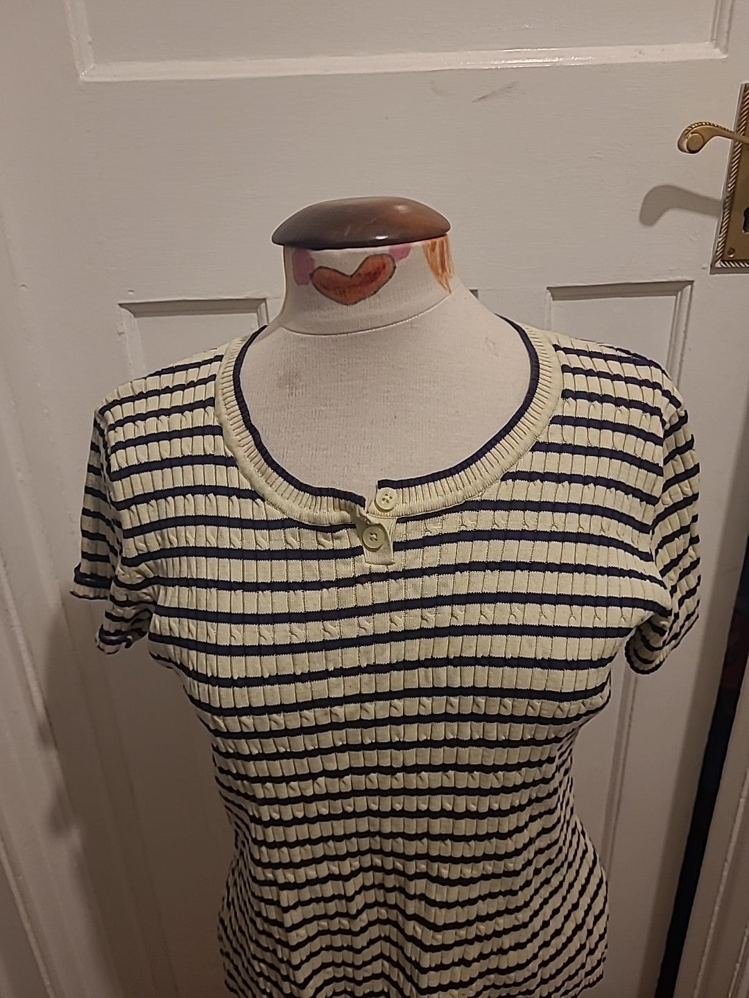 Ladies Croft&Barrow Size Large Navy/Off White Striped Short Sleeved Tshirt