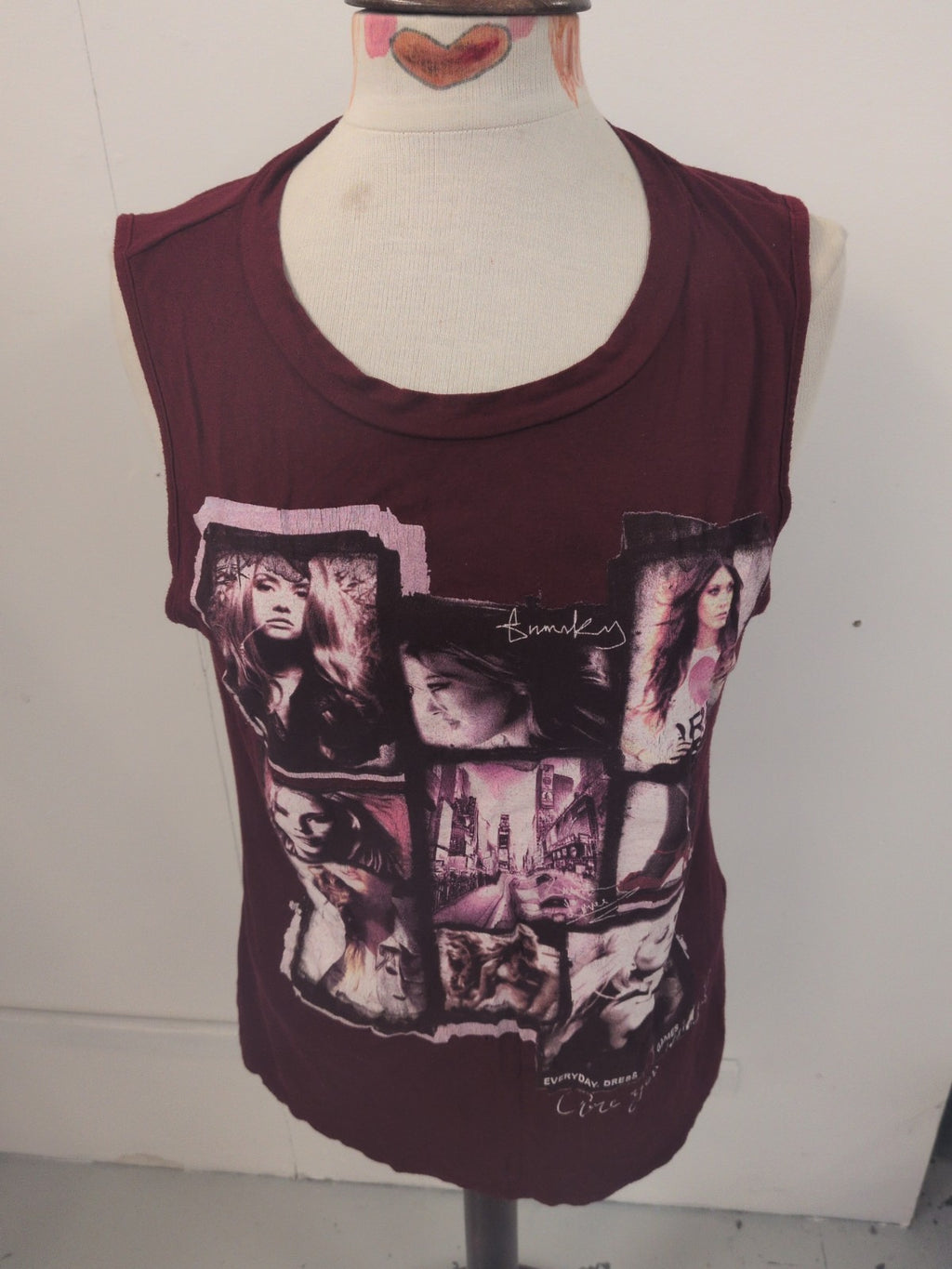 New Look M/L Deep Red Printed Sleeveless Top T-shirt