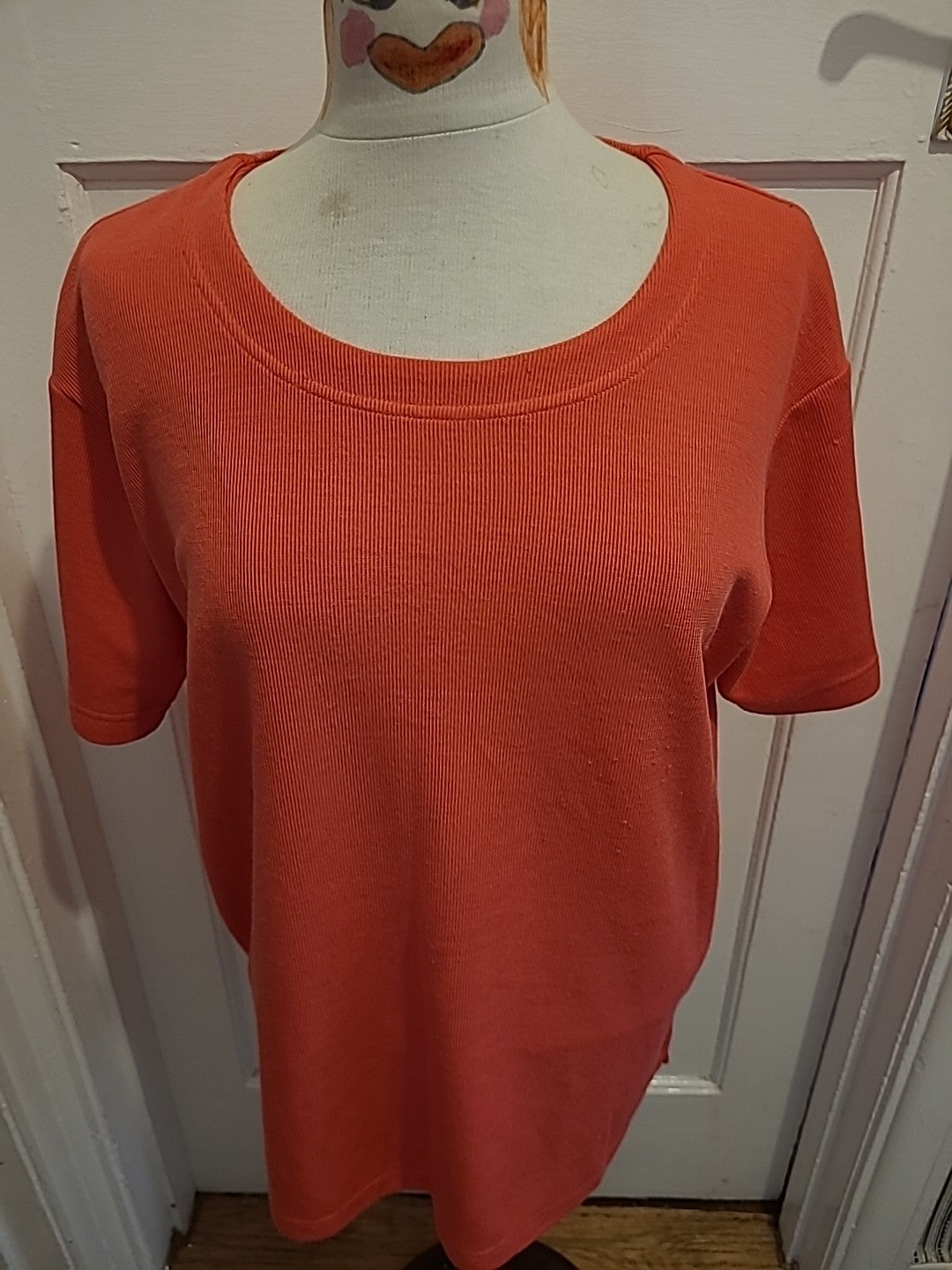 Ladies Bydesign Size S/M Cerise Ribbed Oversized Tshirt