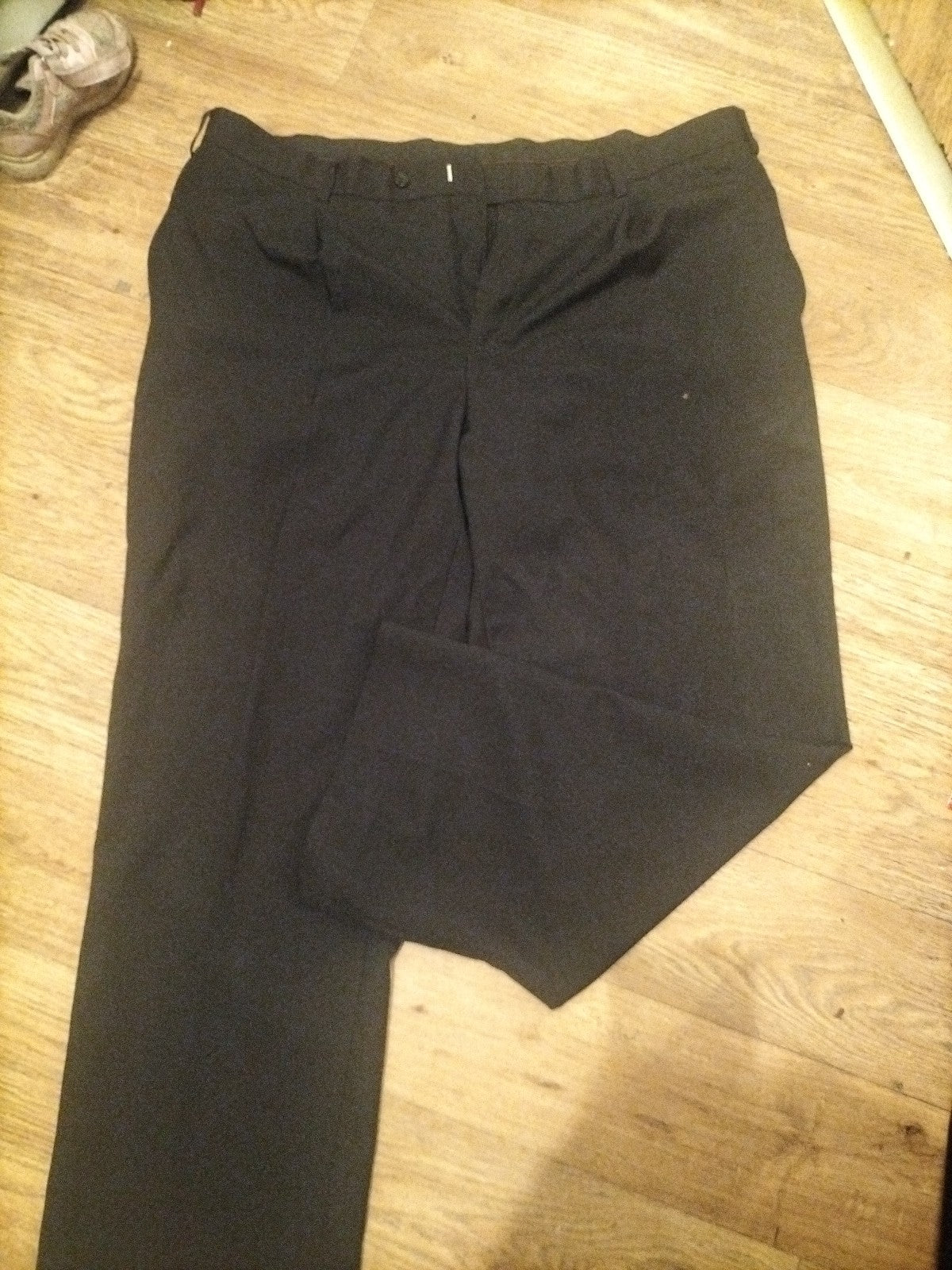 Mens Primark Size 42x29 Black Trousers