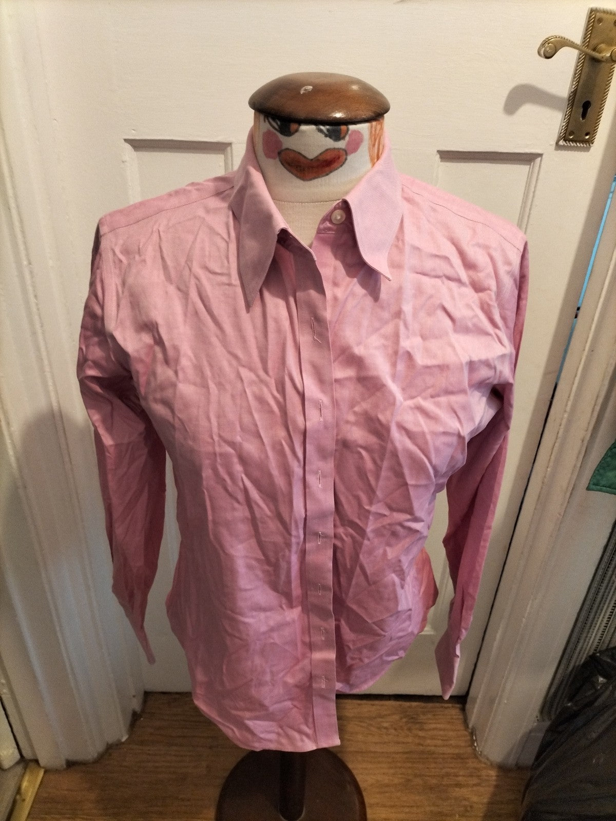 Ladies Lands End Size 8 Pink Long Sleeved Buttoned Shirt