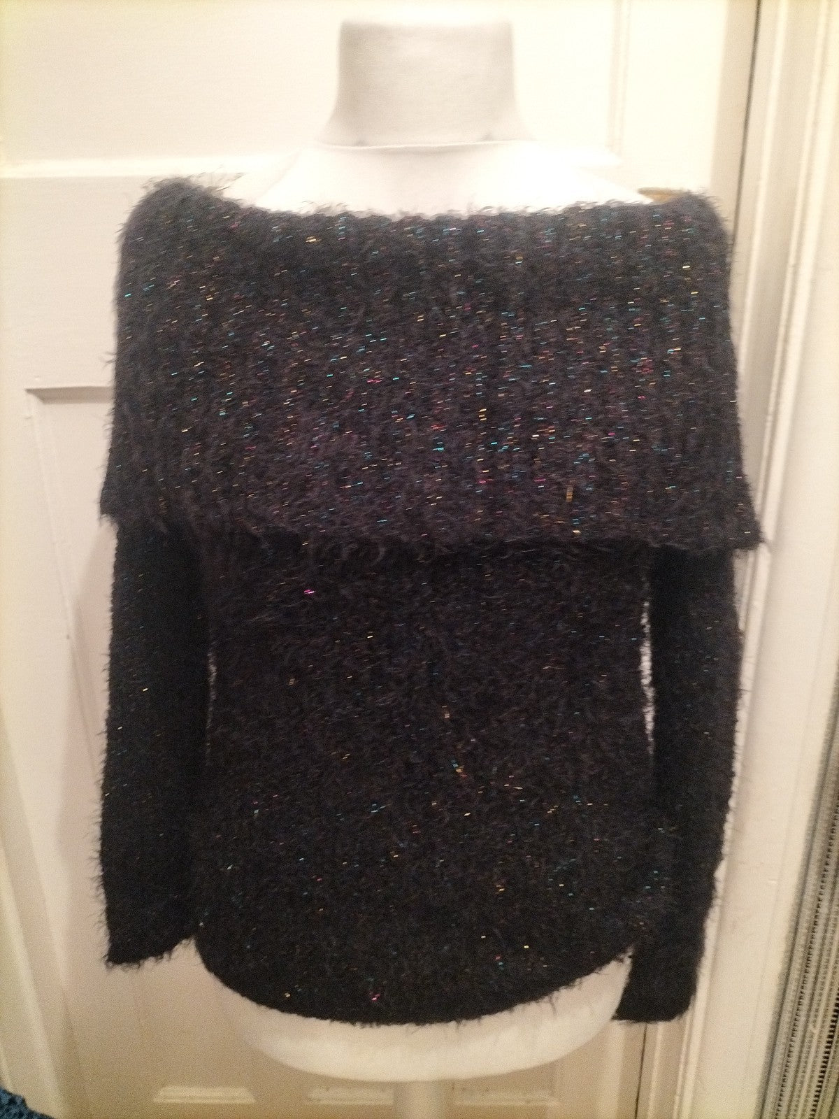 Ladies Studio Size 8-10 Black Glittery Long Sleeved Jumper