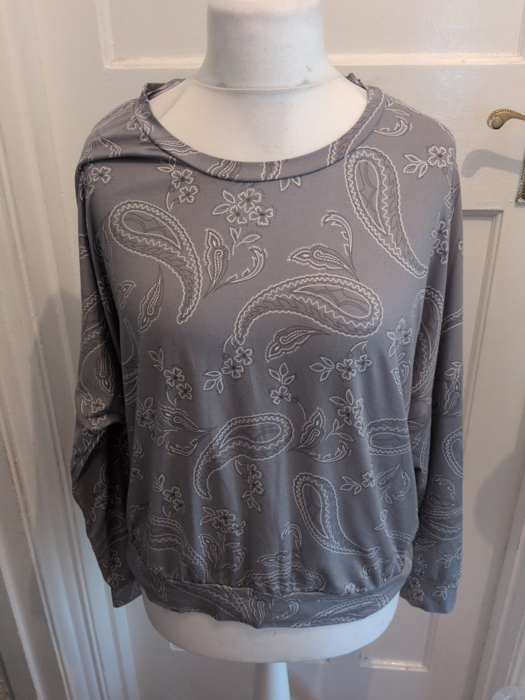 Primark Large Silvery Grey Floral Aztec Long Sleeve Blouse Top
