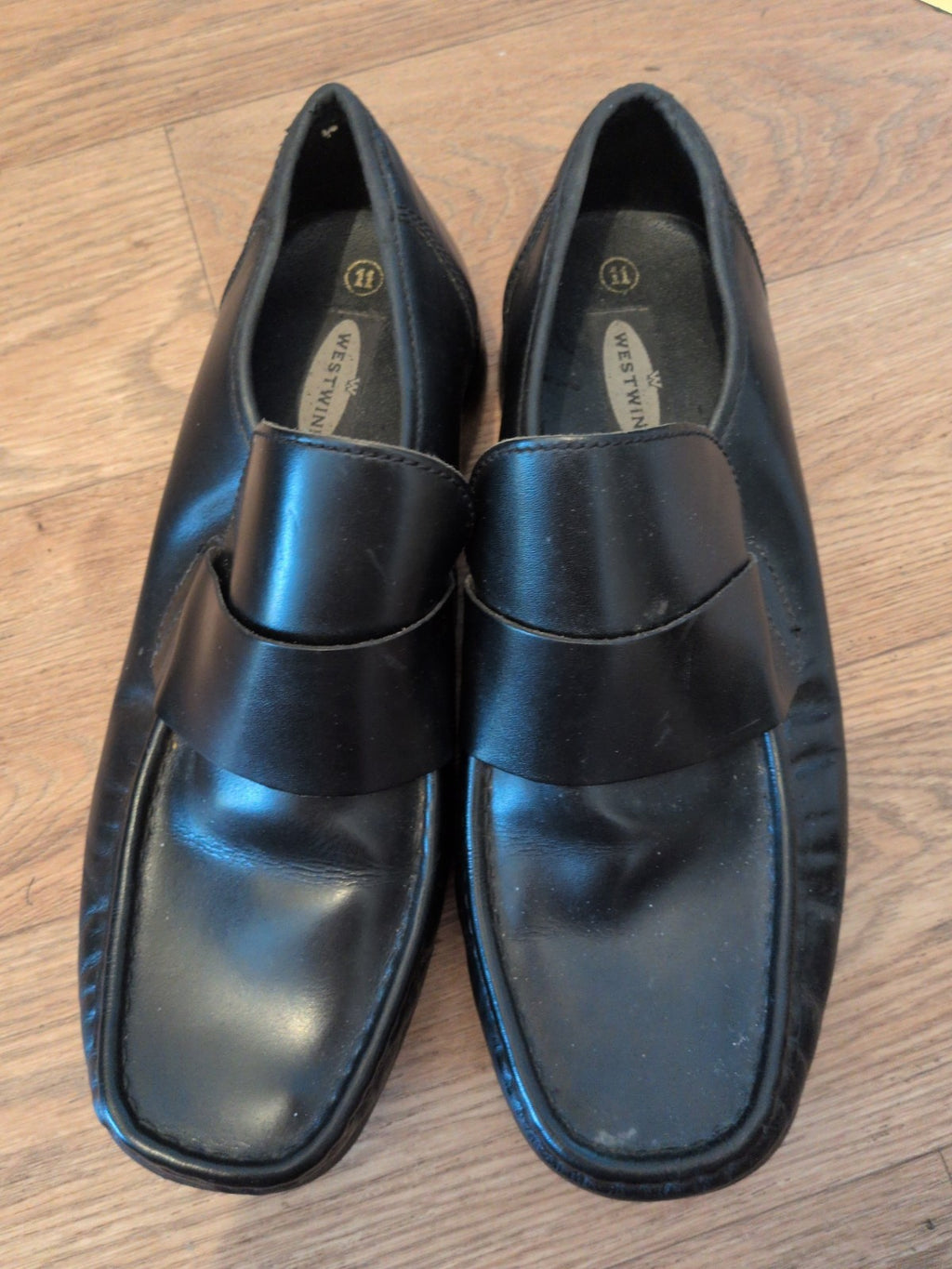 Westwind UK 11 Black Smart Shoe