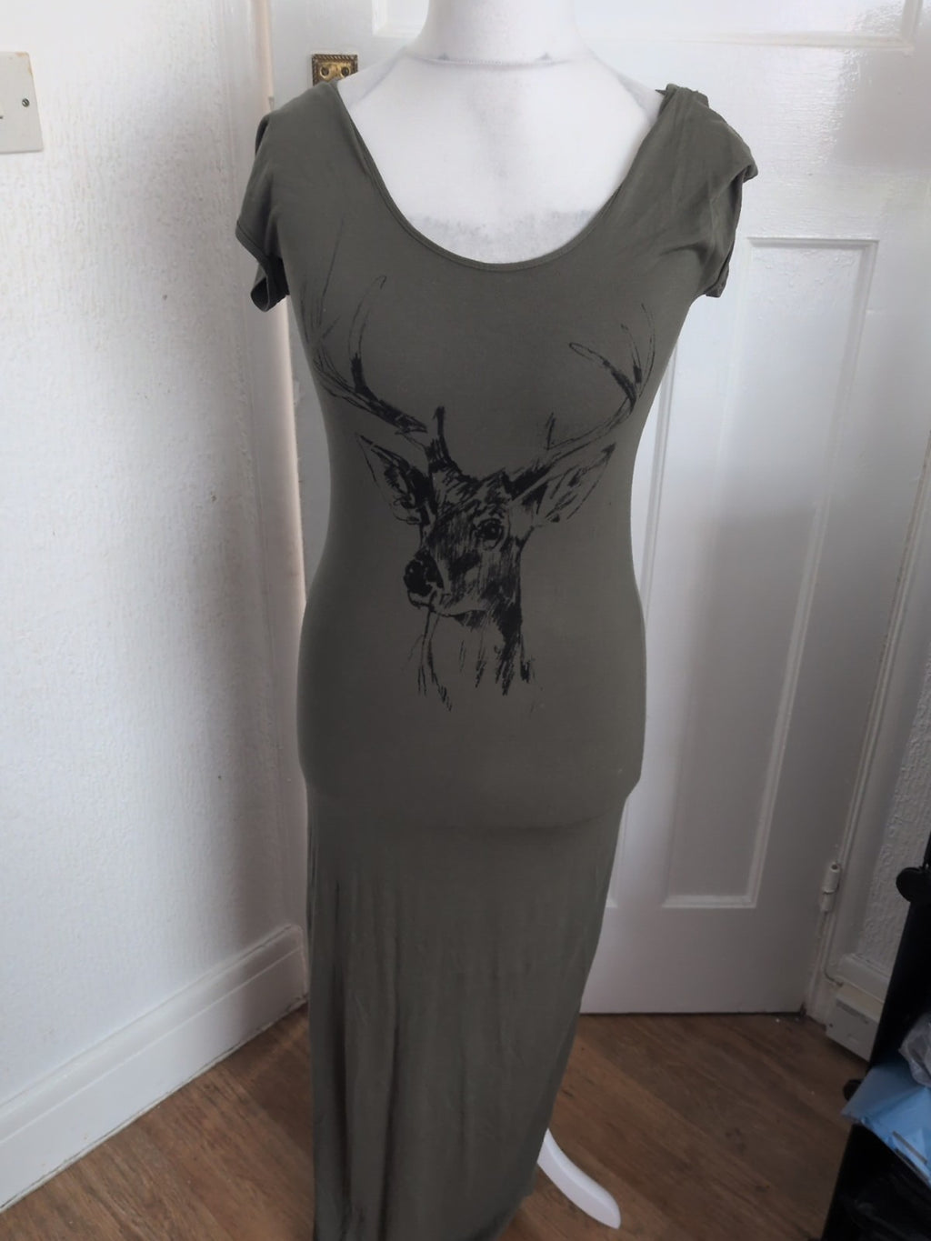 Primark 14 Khaki Short Sleeve Printed Ultra Long Length Dress